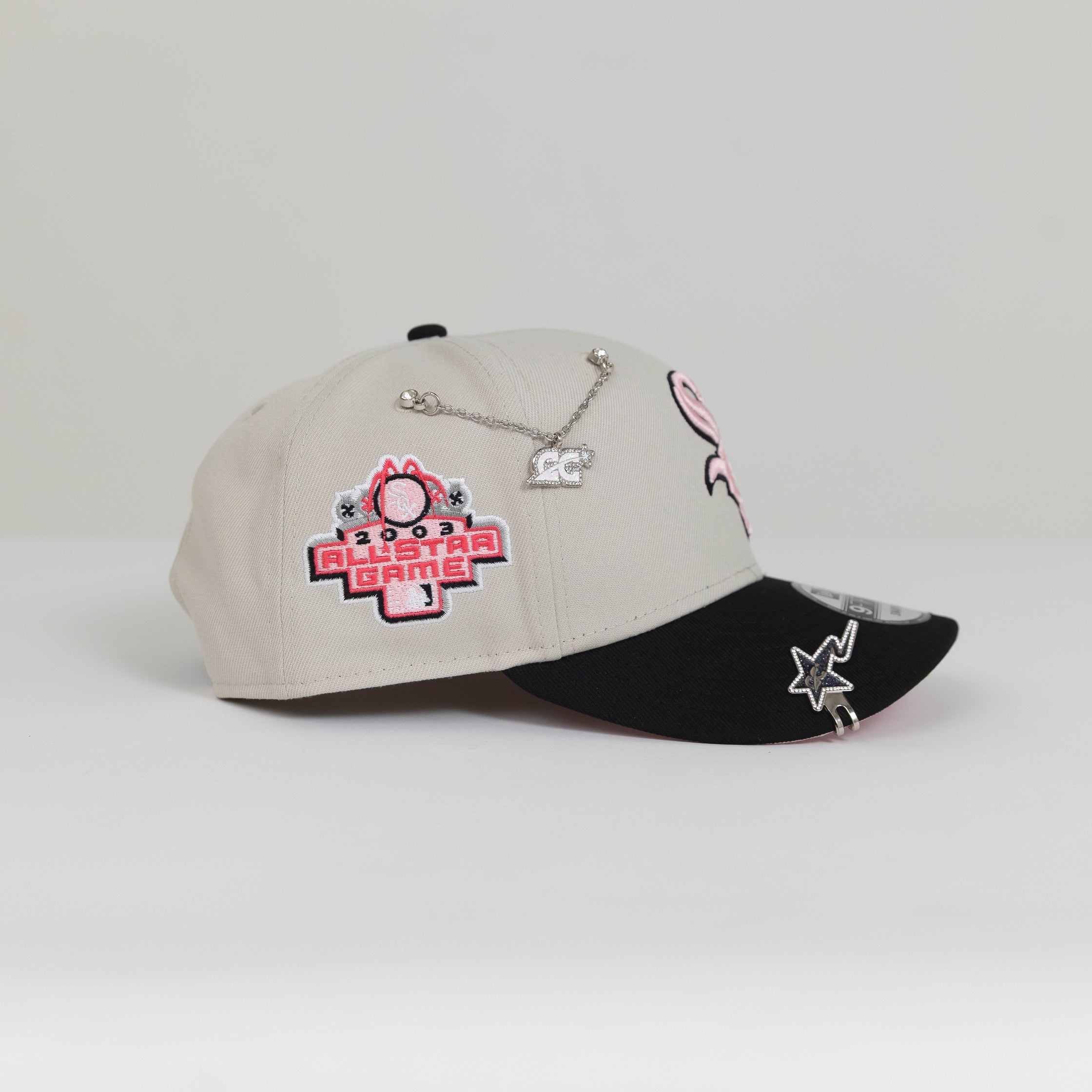 NEW ERA EXCLUSIVE 9FIFTY STONE GREY/ BLACK CHICAGO WHITE SOX SNAPBACK W/ 2003 ALL STAR GAME SIDE PATCH
