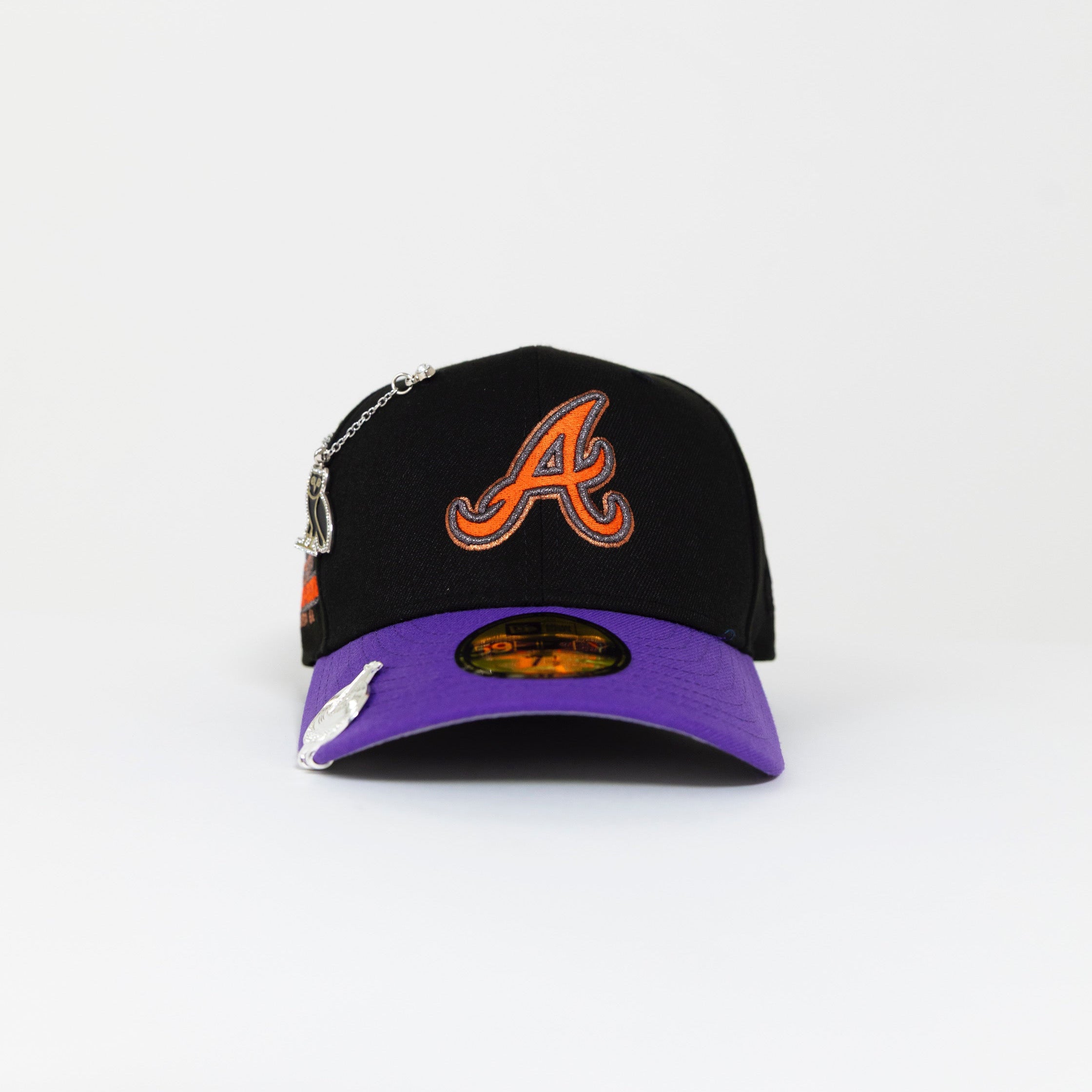 NEW ERA 59FIFTY BLACK/ PURPLE ATLANTA BRAVES W/ "ATLANTA-FULTON" SIDE PATCH