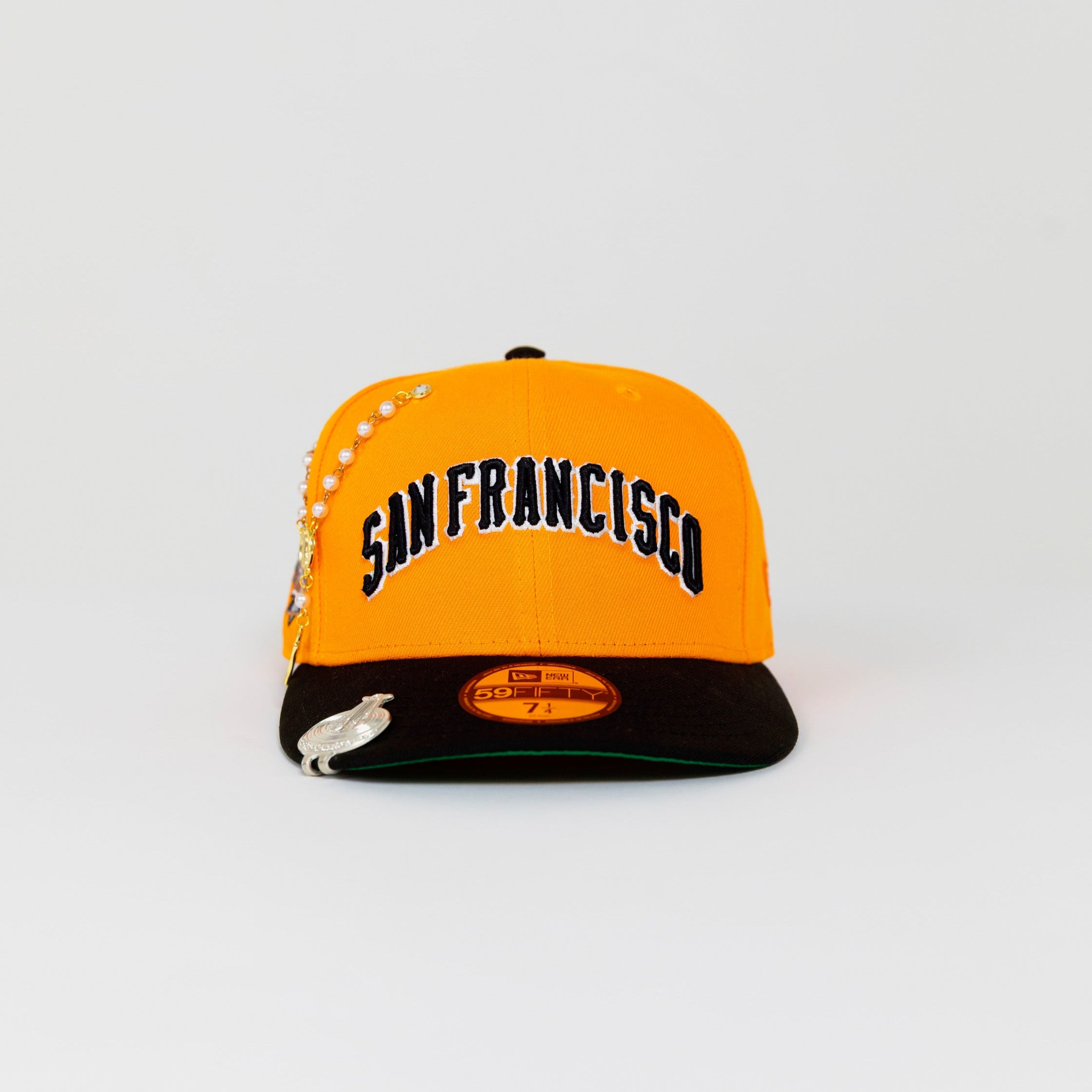 NEW ERA EXCLUSIVE 59FIFTY ORANGE/ BLACK SAN FRANCISCO GIANTS SCRIPT W/ 25TH ANNIVERSARY SIDE PATCH