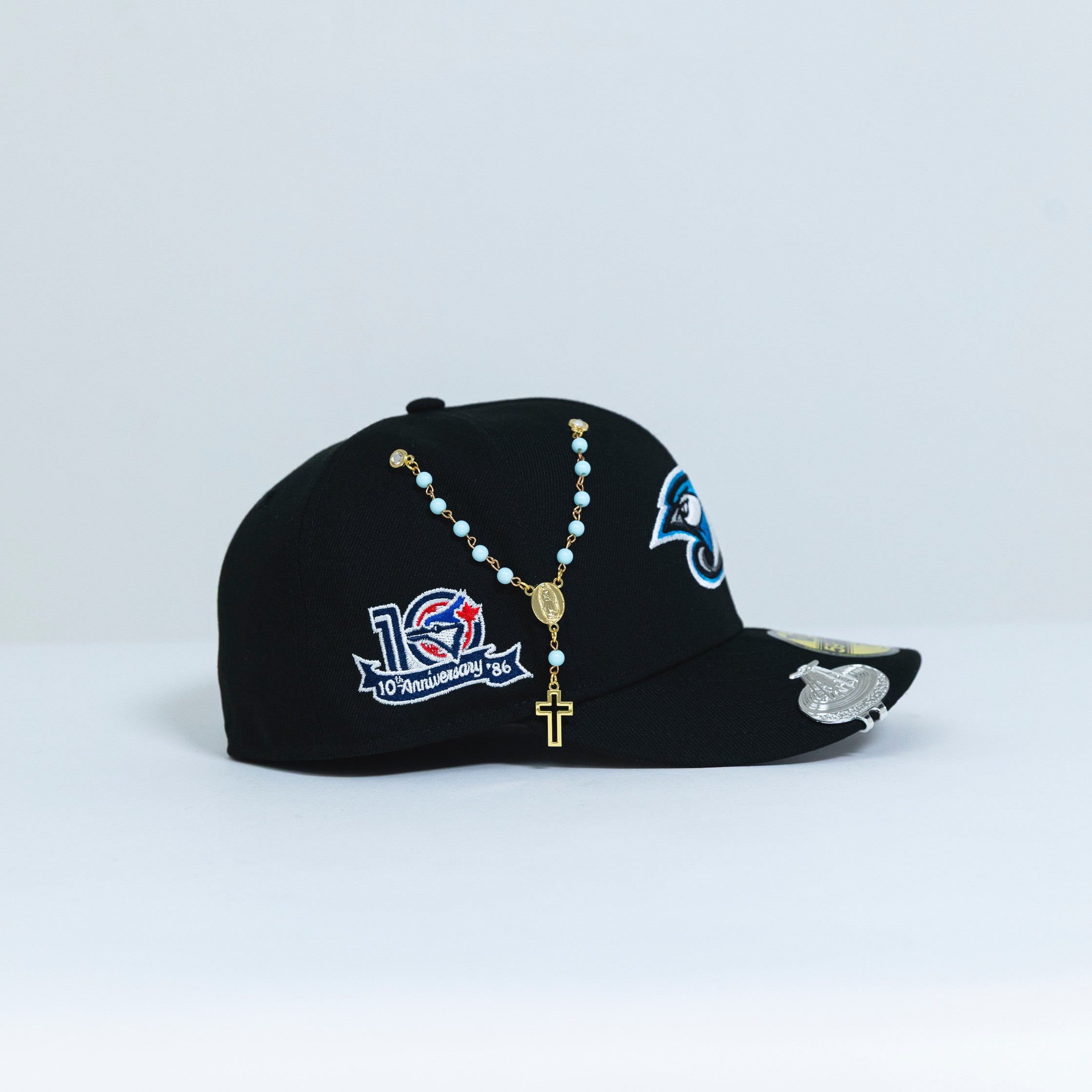 NEW ERA EXCLUSIVE 59FIFTY BLACK TORONTO BLUEJAYS W/ 10TH SEASON SIDE PATCH