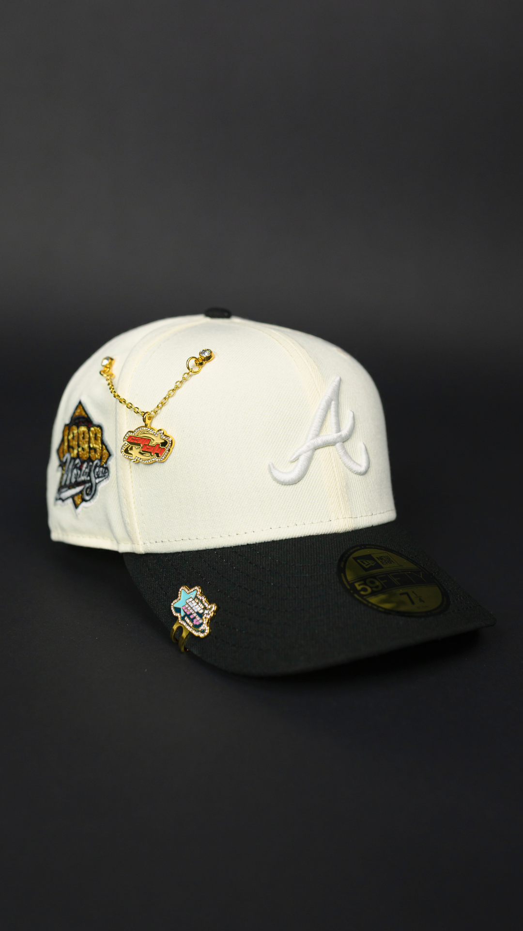 NEW ERA EXCLUSIVE 59FIFTY CHROME/ BLACK ATLANTA BRAVES W/ 1999 WORLD SERIES SIDE PATCH