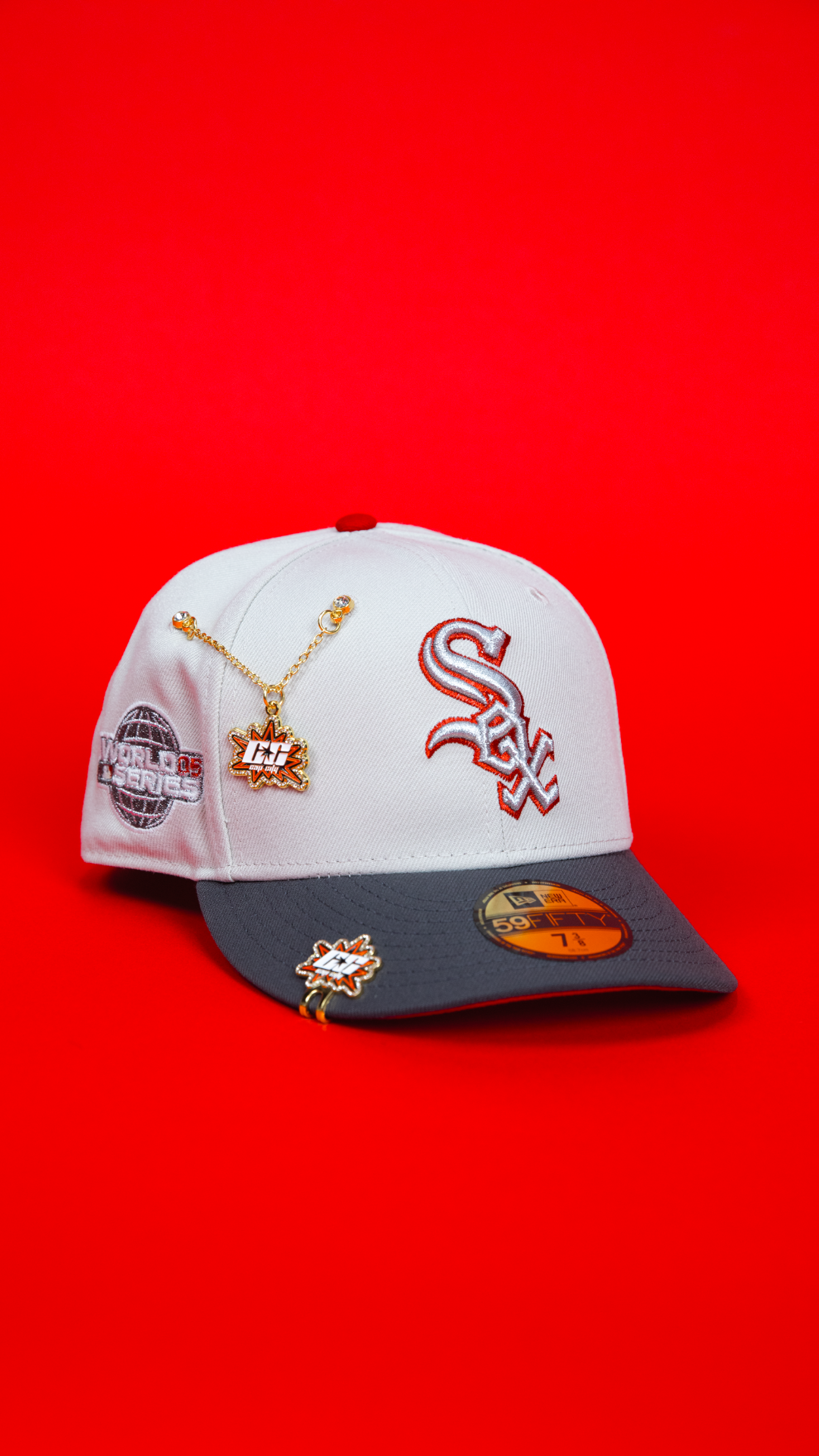 NEW ERA EXCLUSIVE 59FIFTY SMOKE GREY CHICAGO WHITE SOX W/ 2005 WORLD SERIES SIDE PATCH