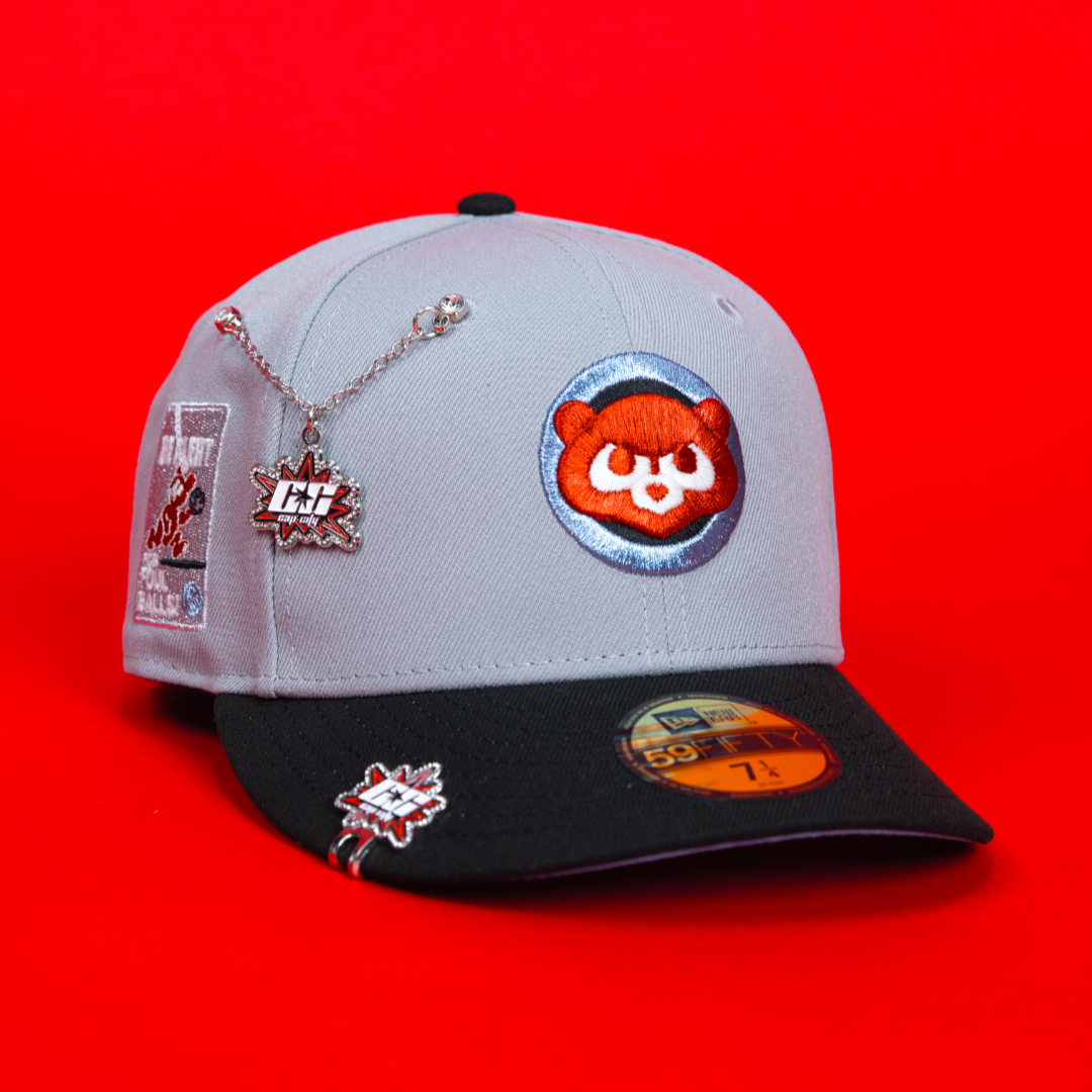 NEW ERA EXCLUSIVE 59FIFTY GREY/ BLACK CHICAGO CUBS W/ "BE ALERT FOR FOUL BALLS" SIDE PATCH
