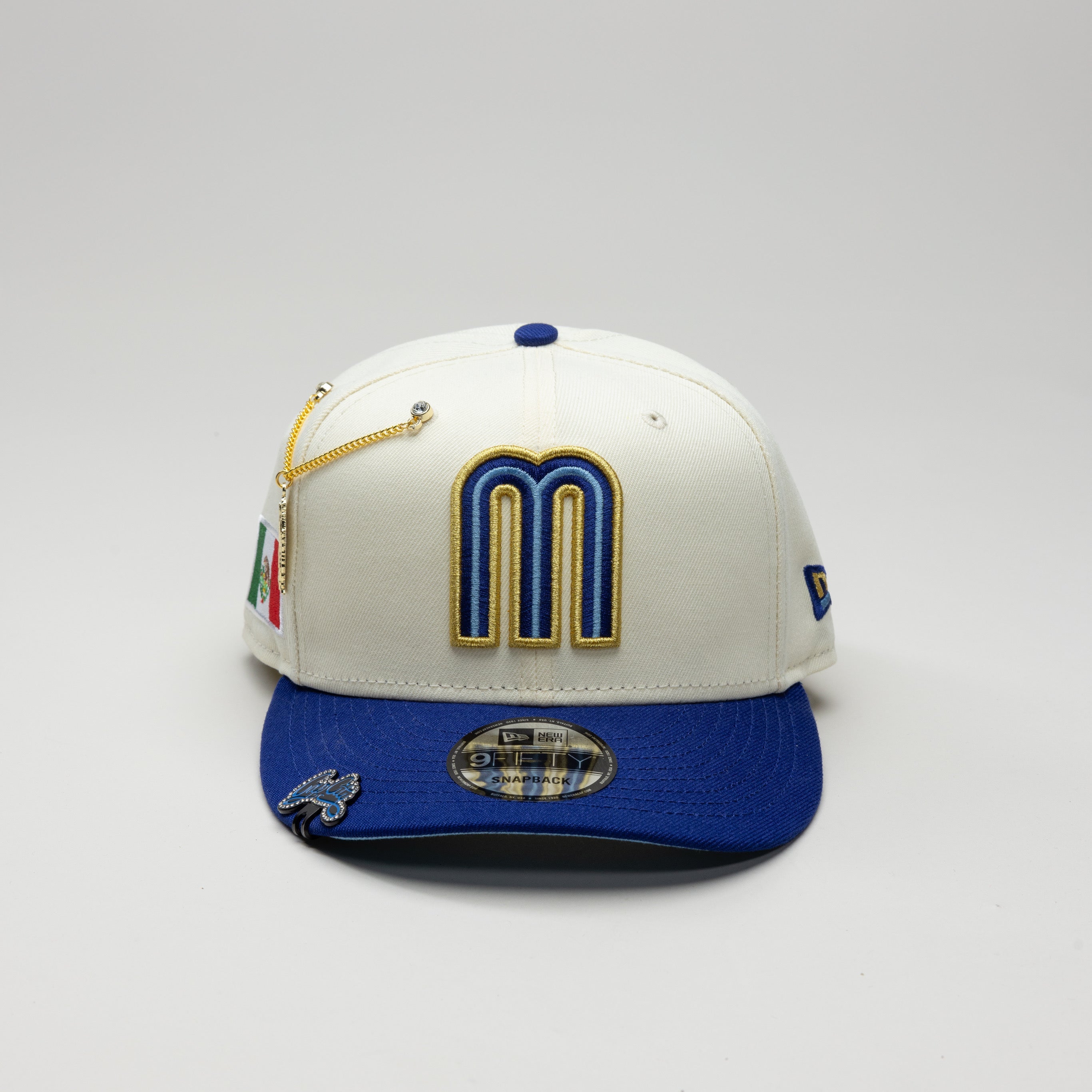 NEW ERA EXCLUSIVE 9FIFTY CHROME /BLUE MEXICO SNAPBACK W/ MEXICO FLAG SIDE PATCH