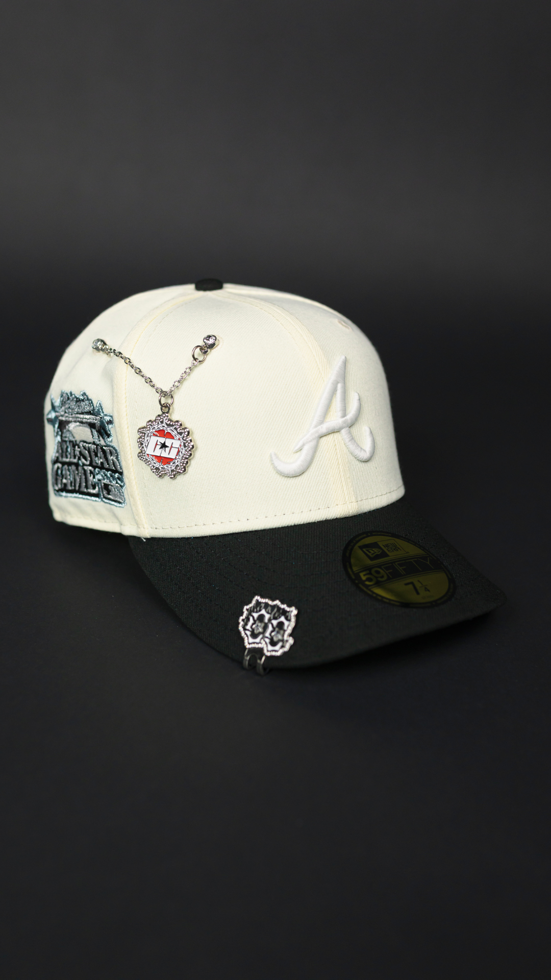NEW ERA EXCLUSIVE 59FIFTY CHROME/ BLACK ATLANTA BRAVES W/ 2000 ALL STAR GAME SIDE PATCH