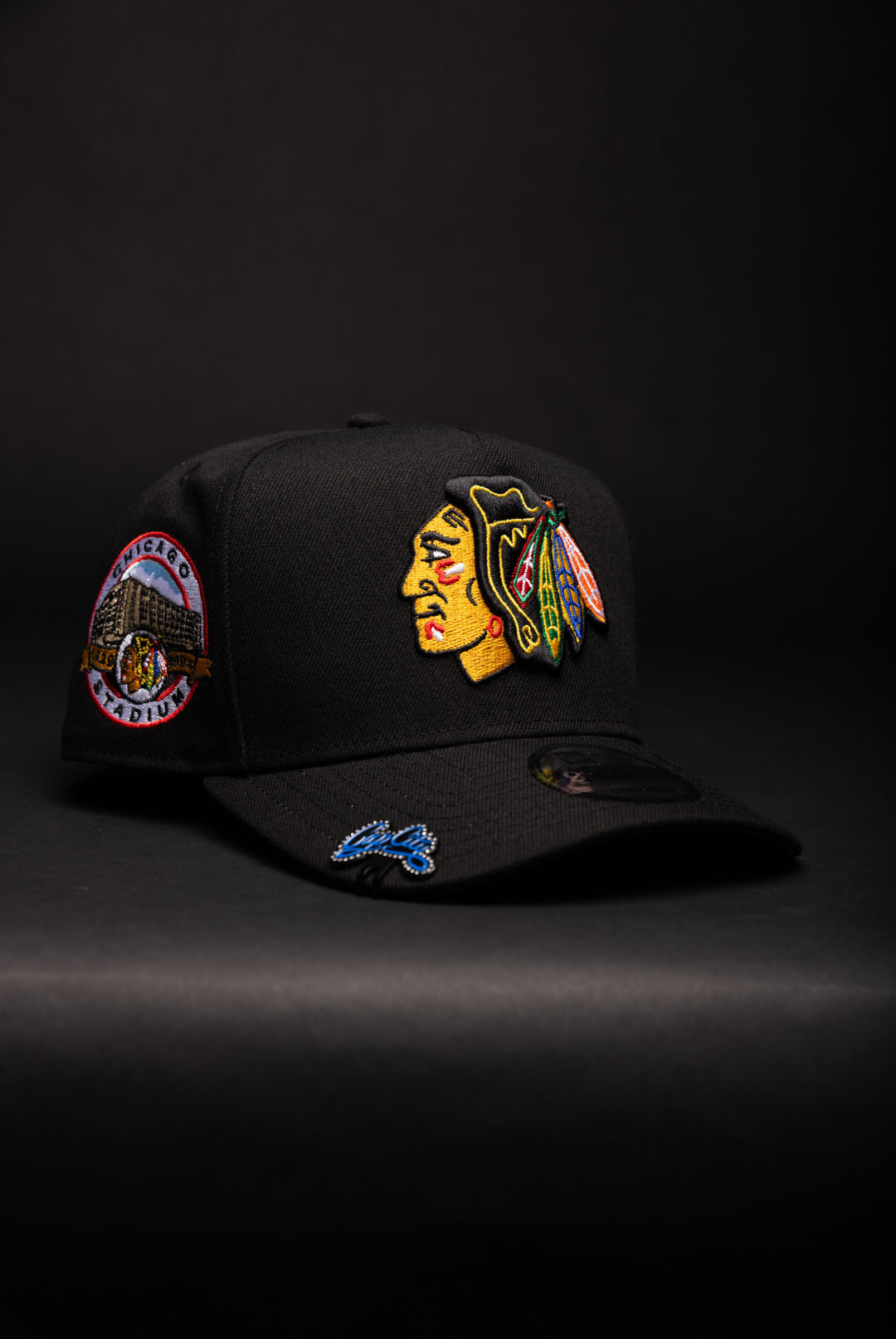 NEW ERA 9FIFTY A-FRAME BLACK CHICAGO BLACKHAWKS SNAPBACK W /CHICAGO ST