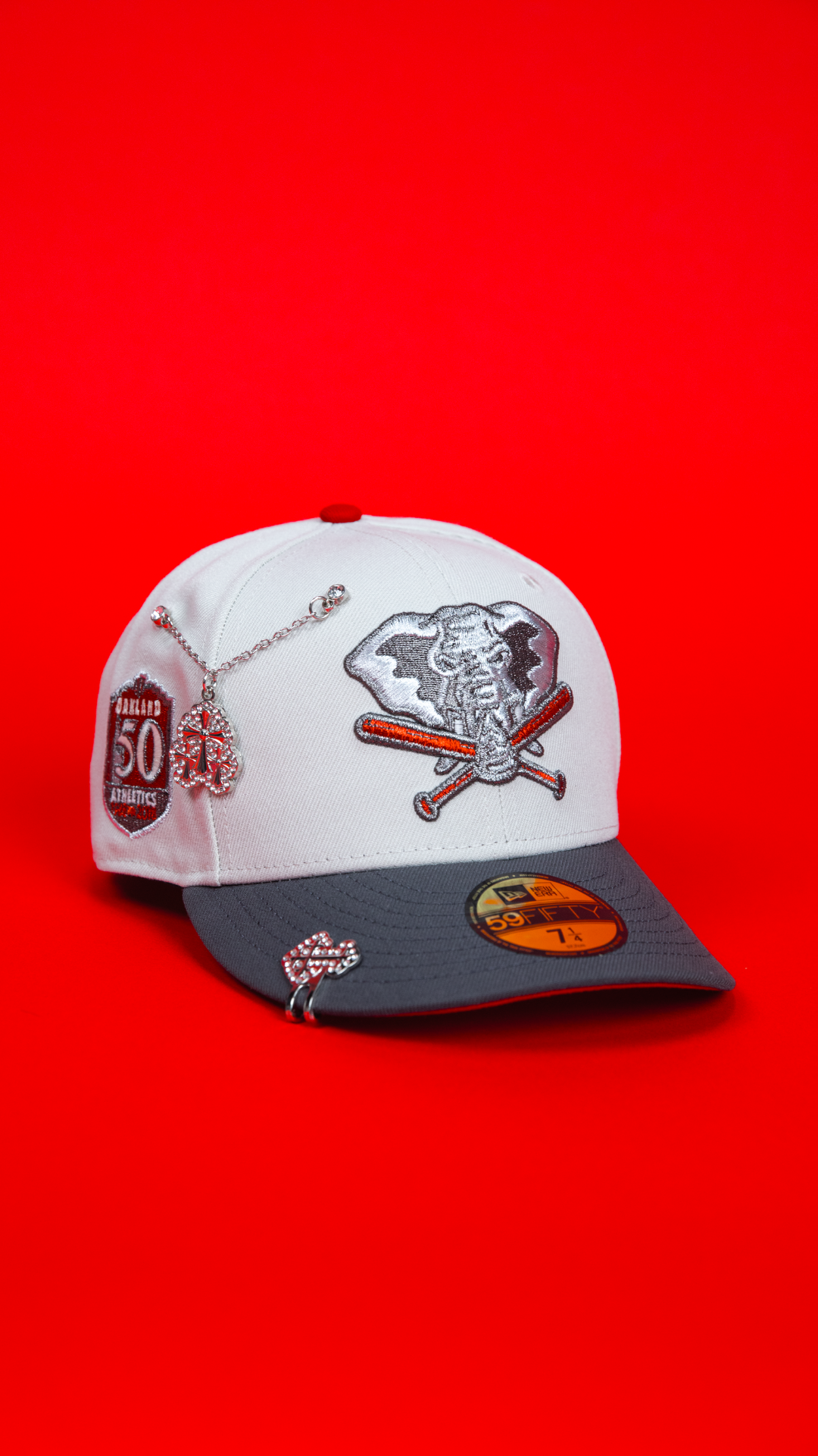 NEW ERA EXCLUSIVE 59FIFTY SMOKE GREY OAKLAND ATHLETICS W/ 50TH ANNIVERSARY SIDE PATCH