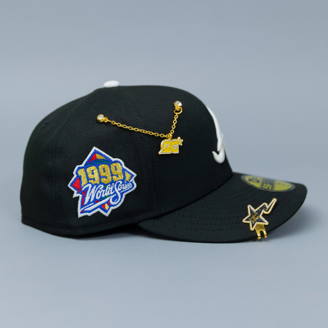 NEW ERA 59FIFTY BLACK ATLANTA BRAVES W/ 1999 WORLD SERIES SIDE PATCH
