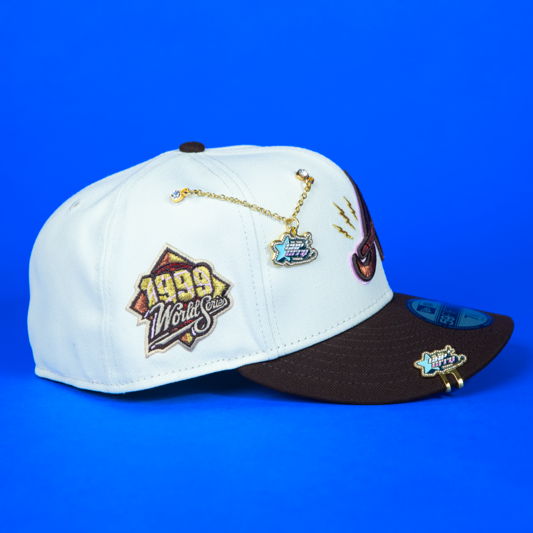 NEW ERA 59FIFTY CHROME/WALNUT ATLANTA BRAVES W/ 1999 WORLD SERIES SIDE PATCH
