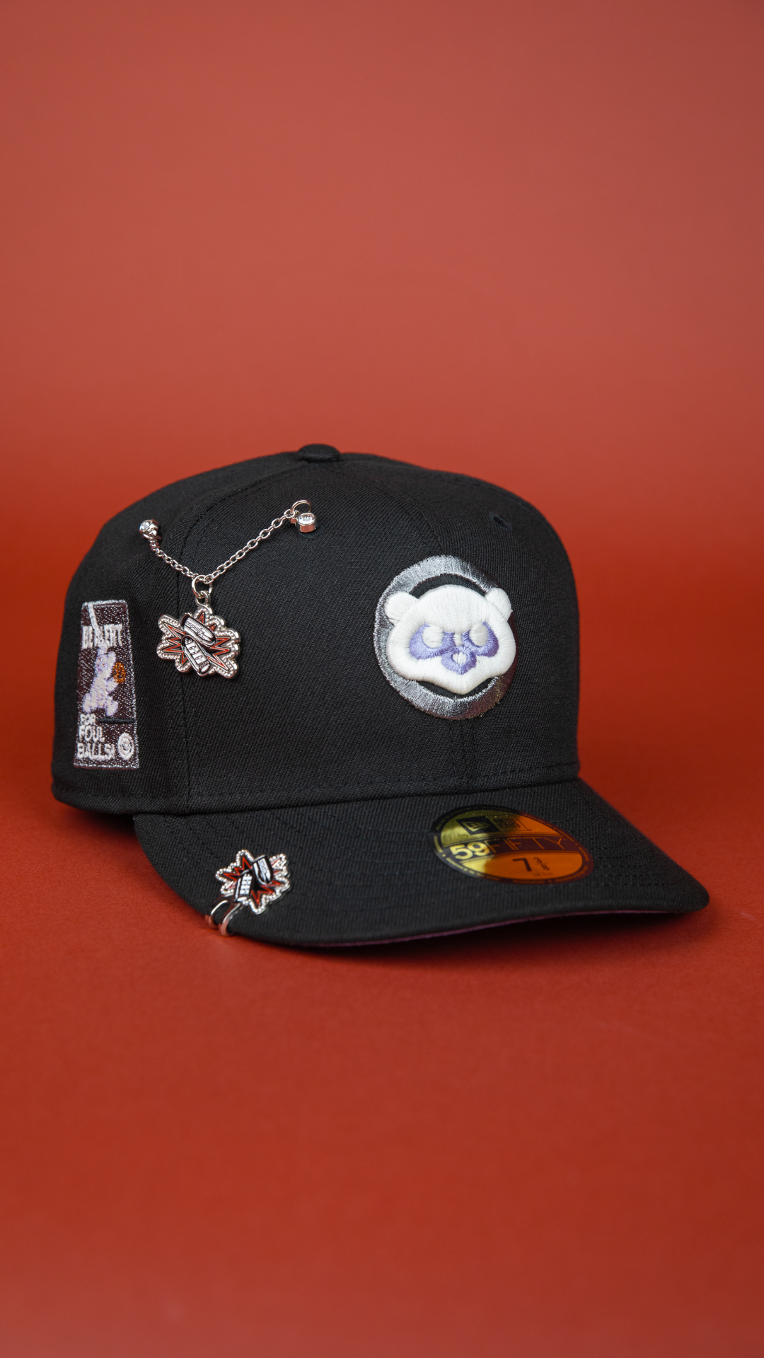NEW ERA EXCLUSIVE 59FIFTY BLACK CHICAGO CUBS W/ "BE ALERT FOR FOUL BALLS" SIDE PATCH