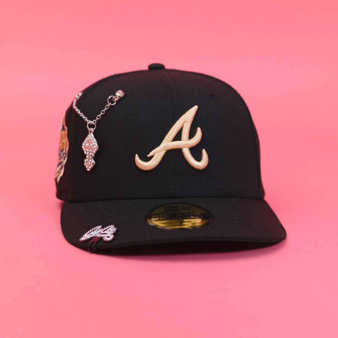 NEW ERA 59FIFTY BLACK ATLANTA BRAVES W/ 1999 WORLD SERIES SIDE PATCH