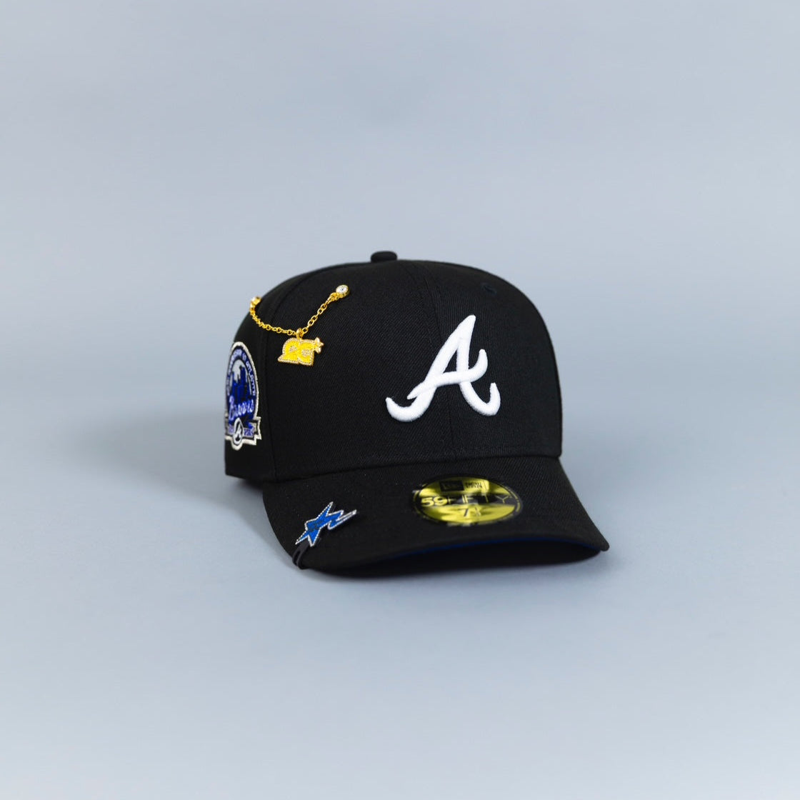 NEW ERA 59FIFTY BLACK ATLANTA BRAVES W/ 40TH ANNIVERSARY SIDE PATCH