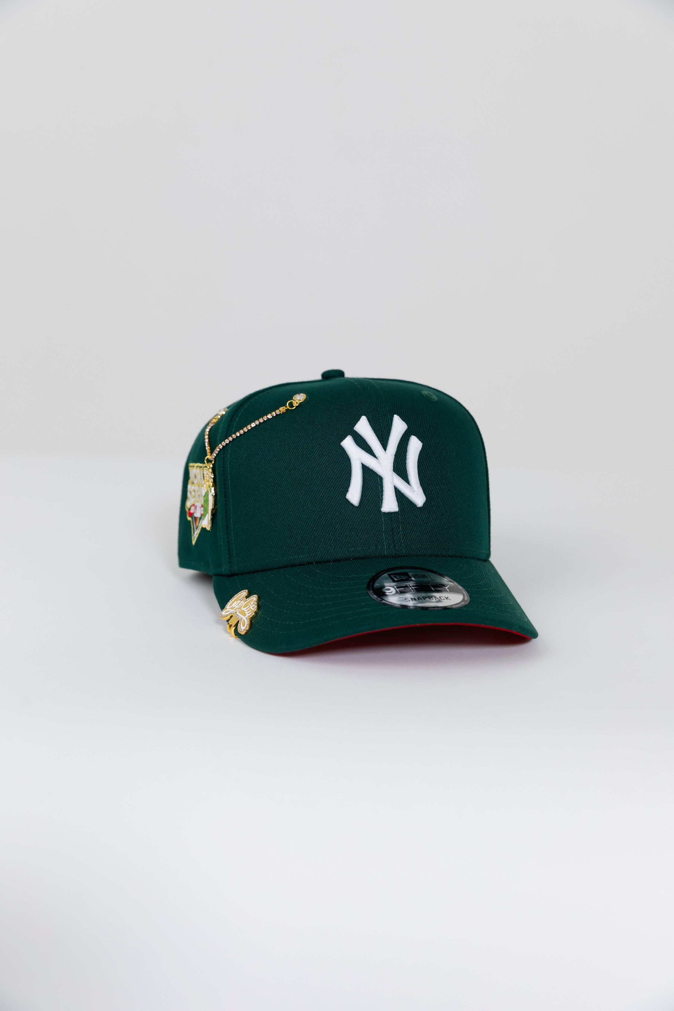 NEW ERA EXCLUSIVE 9FIFTY FOREST GREEN NEW YORK YANKEES SNAPBACK W/ 2009 WORLD SERIES SIDE PATCH