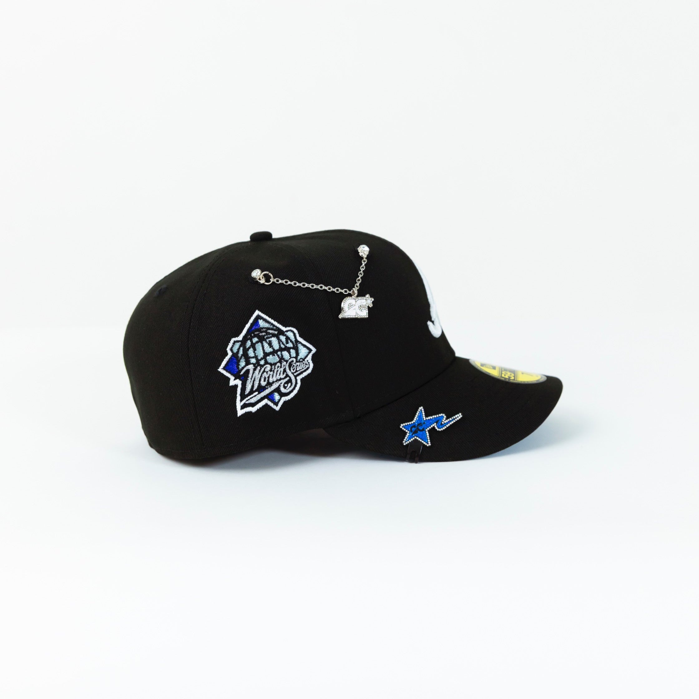 NEW ERA 59FIFTY BLACK ATLANTA BRAVES W/ 1999 WORLD SERIES SIDE PATCH