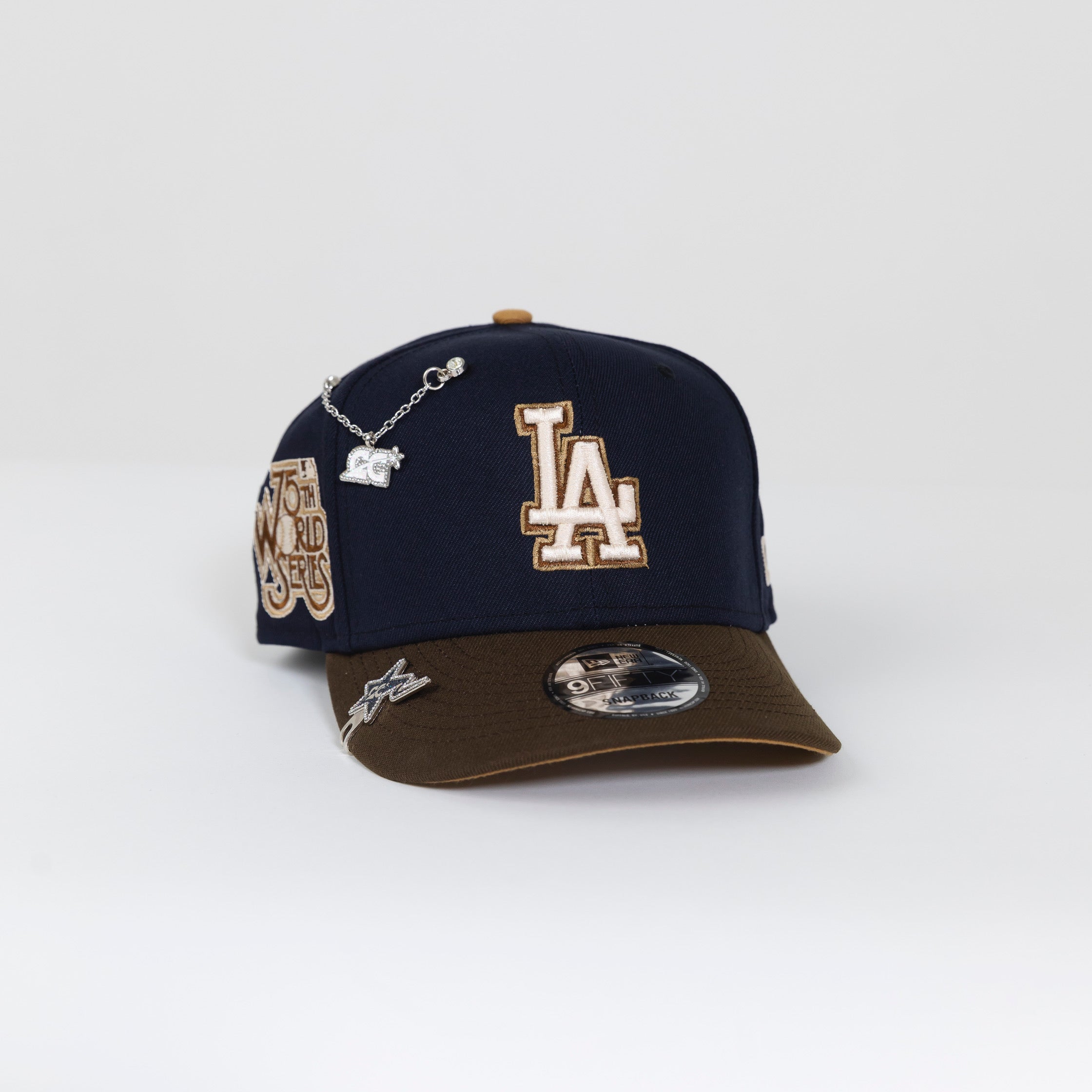NEW ERA EXCLUSIVE 9FIFTY NAVY/ WALNUT LOS ANGELES DODGERS SNAPBACK W/ 75TH WORLD SERIES PATCH