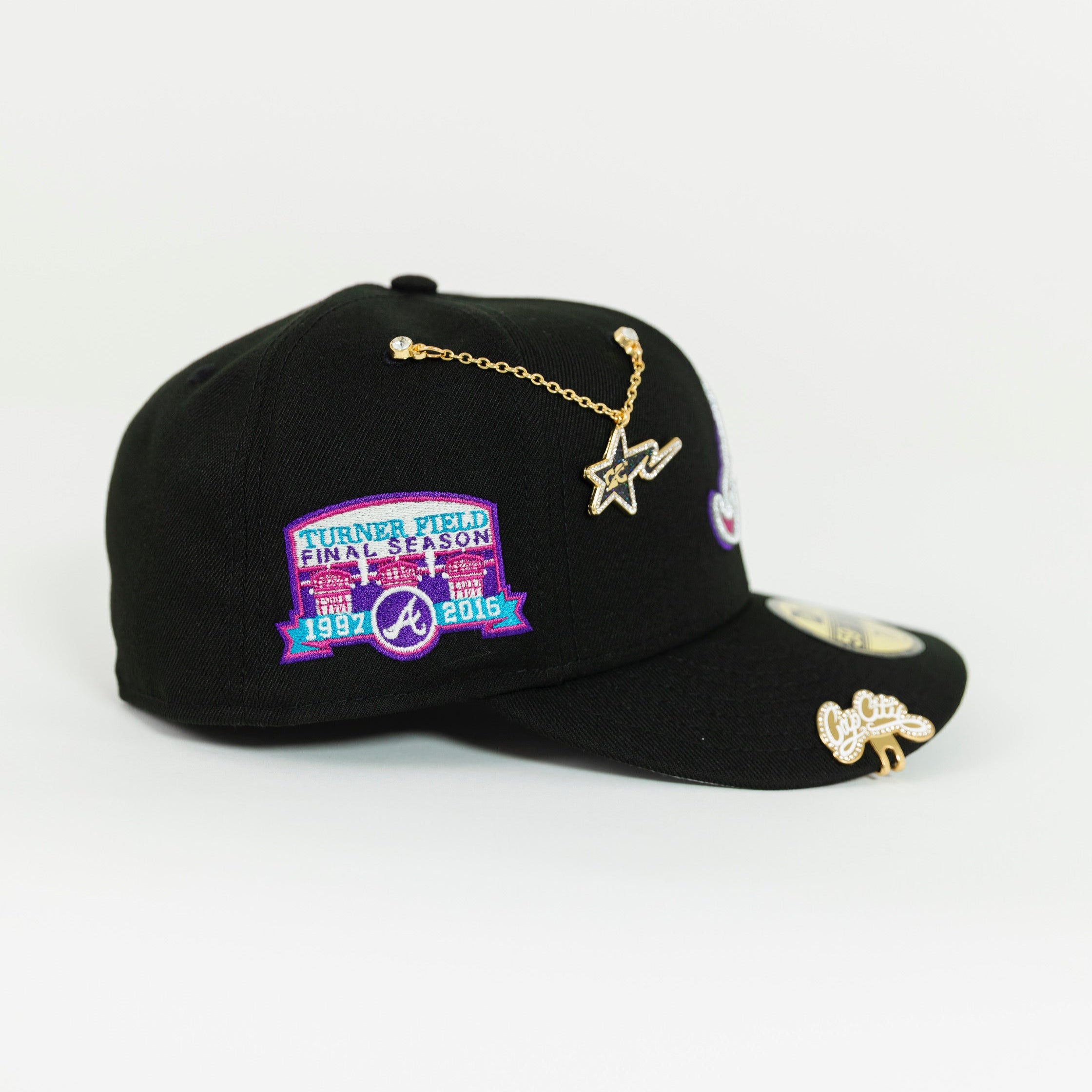 NEW ERA 59FIFTY BLACK ATLANTA BRAVES W/ "TURNER FIELD" SIDE PATCH