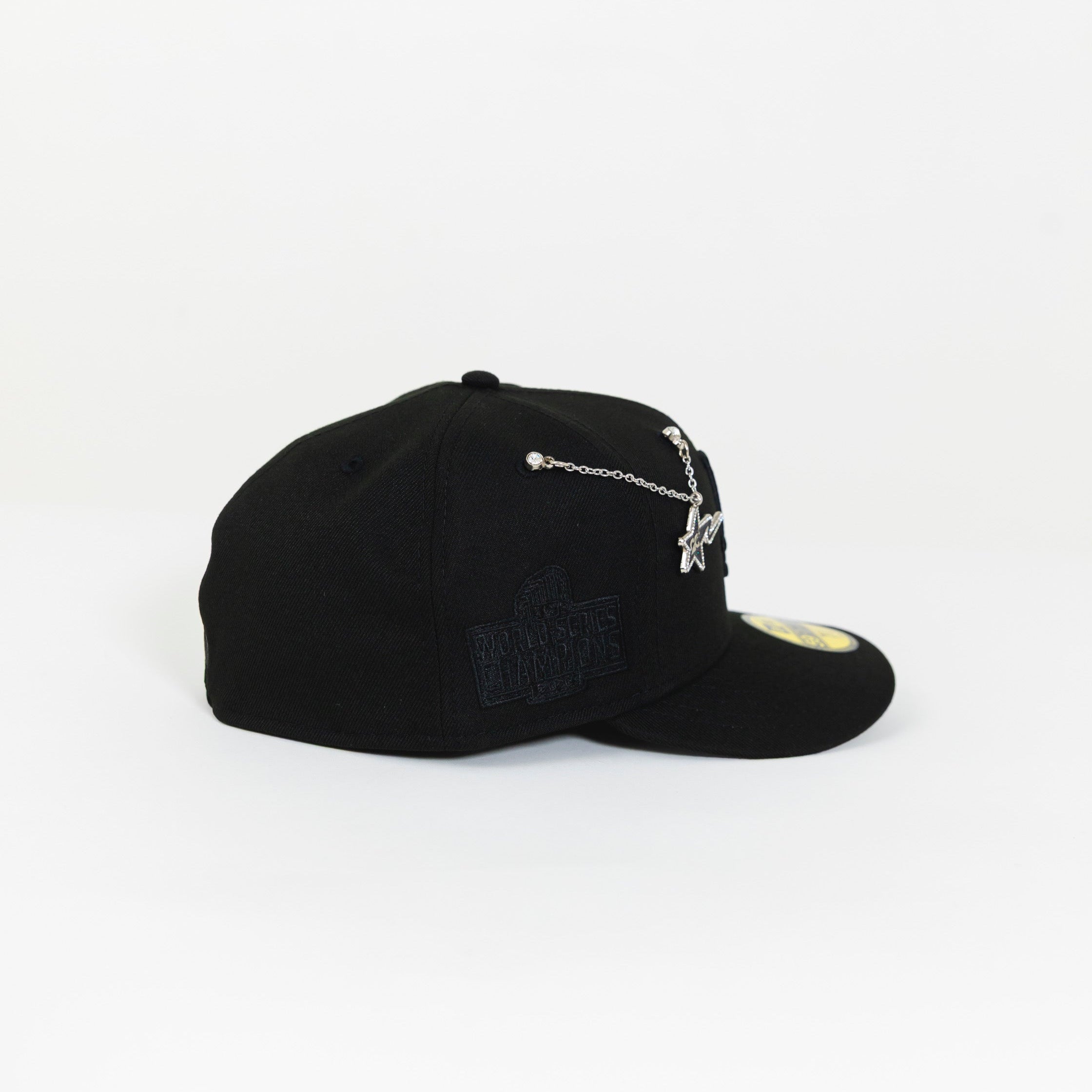 NEW ERA 59FIFTY BLACKED OUT LOS ANGELES DODGERS W/ 2020 WORLD SERIERS CHAMPIONS SIDE PATCH