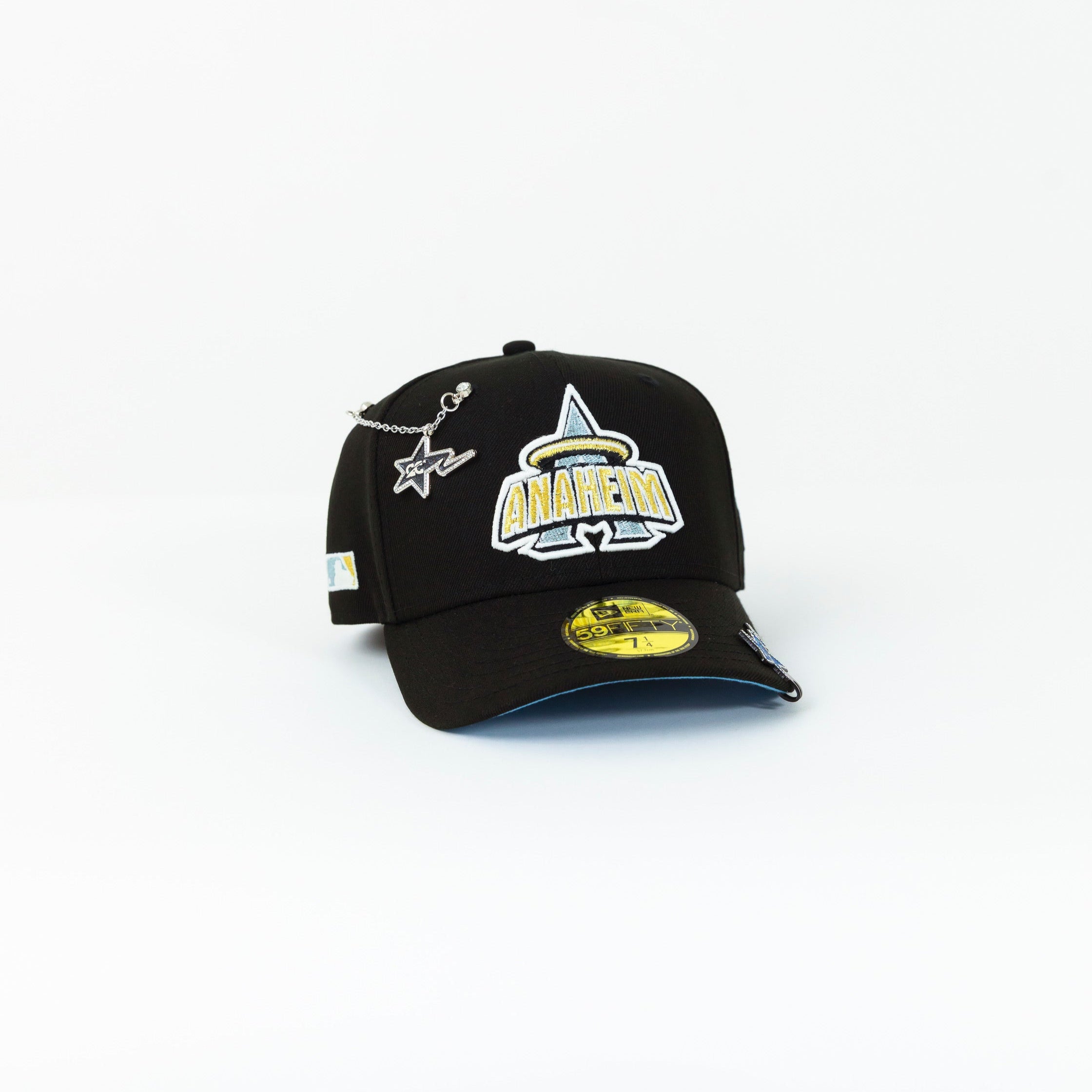 NEW ERA 59FIFTY BLACK ANAHEIM ANGELS SCRIPT W/ M.L.B. SIDE PATCH