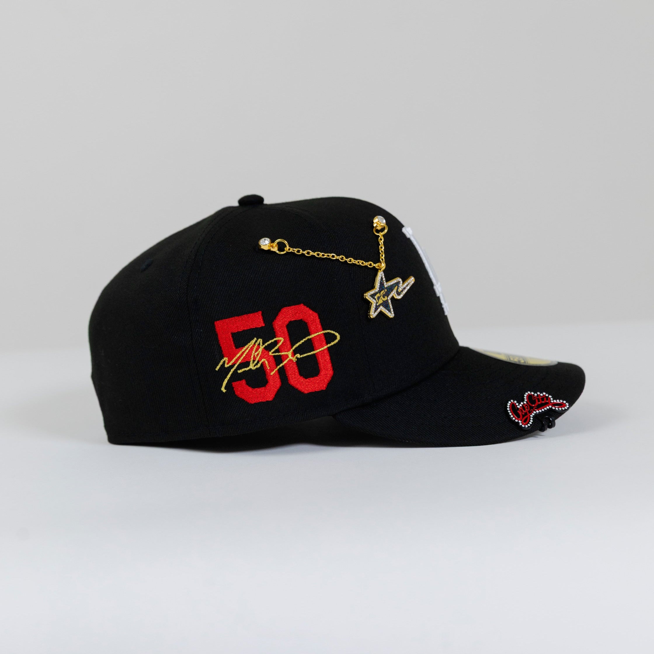 NEW ERA 59FIFTY BLACK LOS ANGELES DODGERS W/ "MOOKIE BETTS" SIGNATURE SIDE PATCH