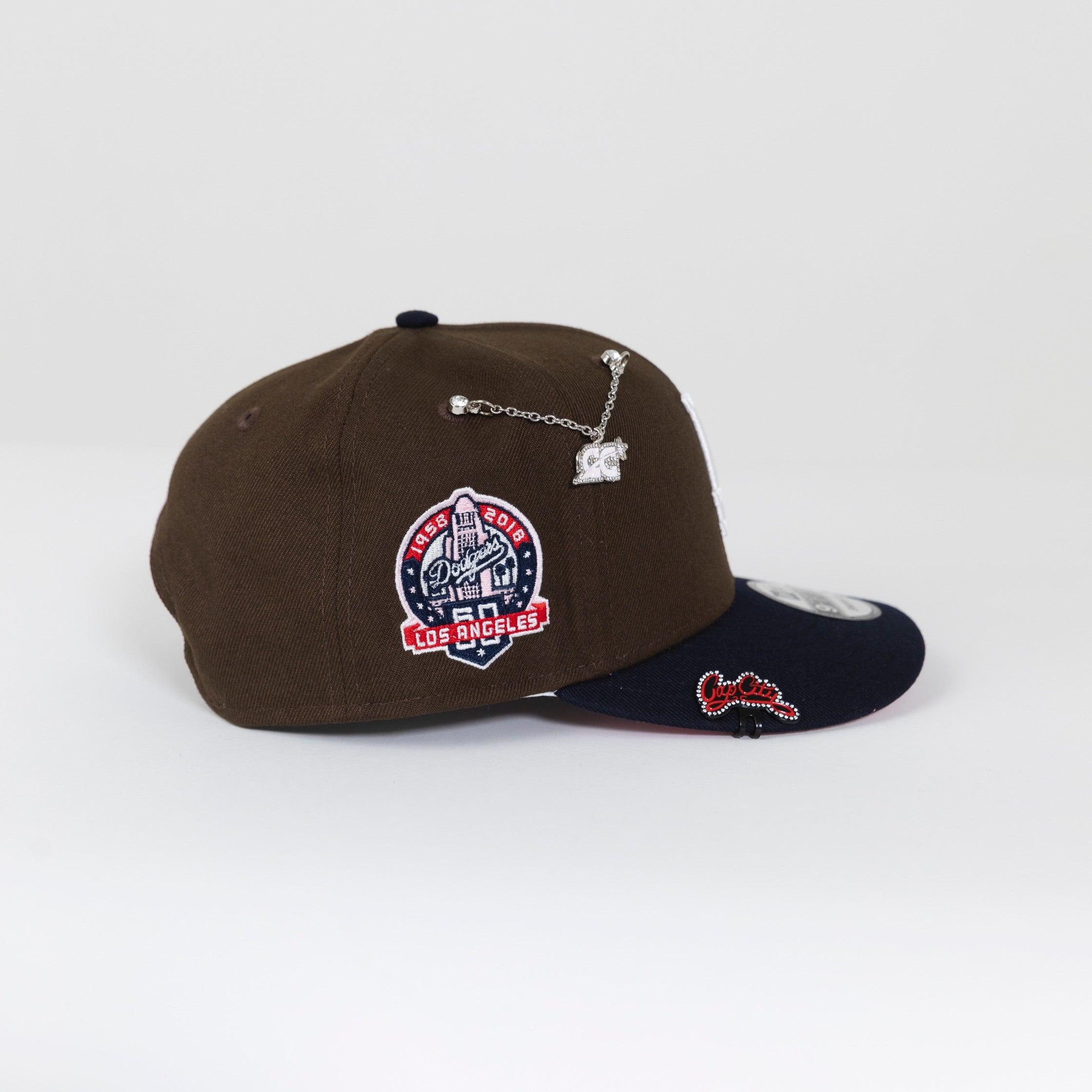 NEW ERA EXCLUSIVE 9FIFTY BROWN/ NAVY LOS ANGELES DODGERS SNAPBACK W/ 60TH ANNIVERSARY SIDE PATCH
