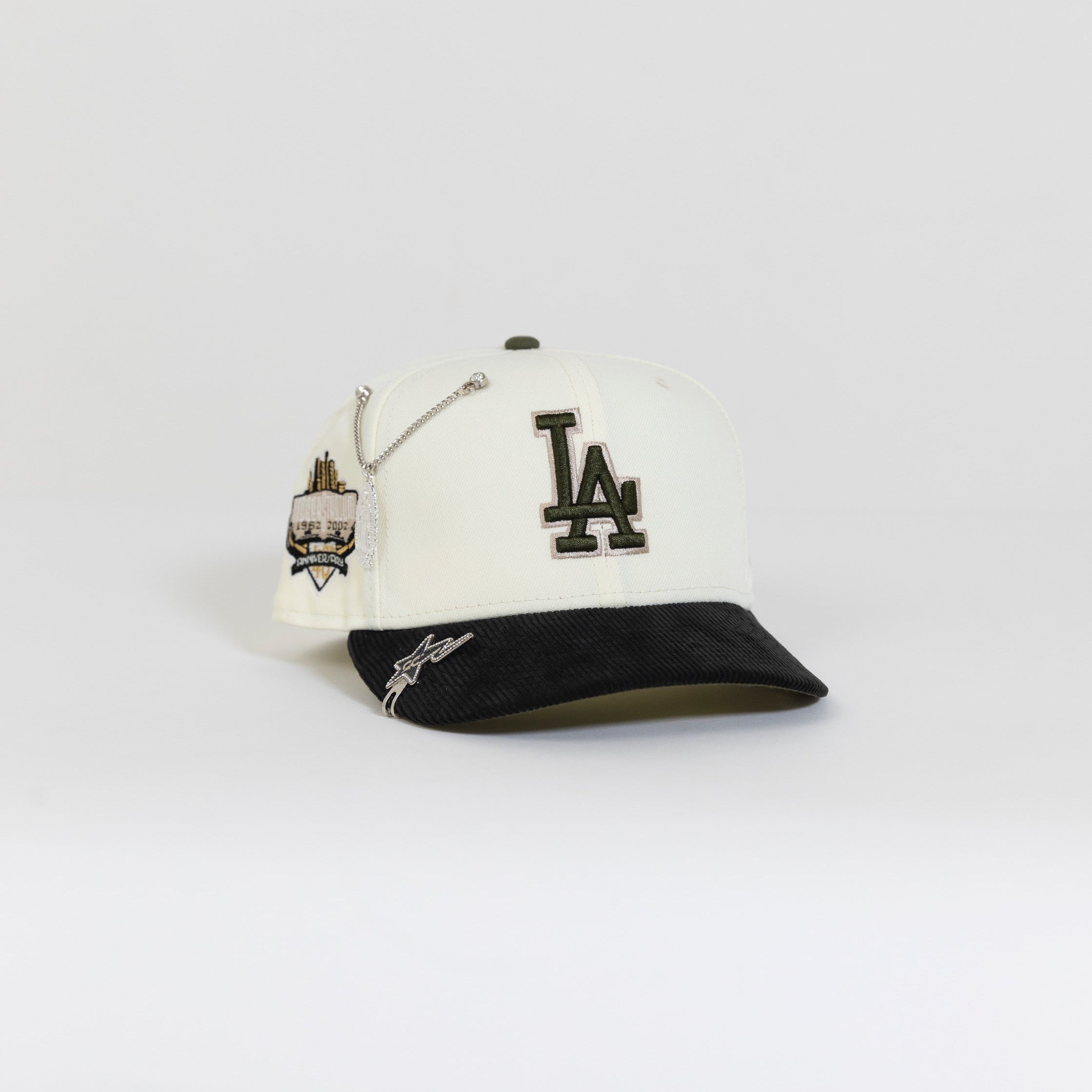 NEW ERA 59FIFTY CHROME/ CORDUROY LOS ANGELES DODGERS W/ 40TH ANNIVERSARY SIDE PATCH