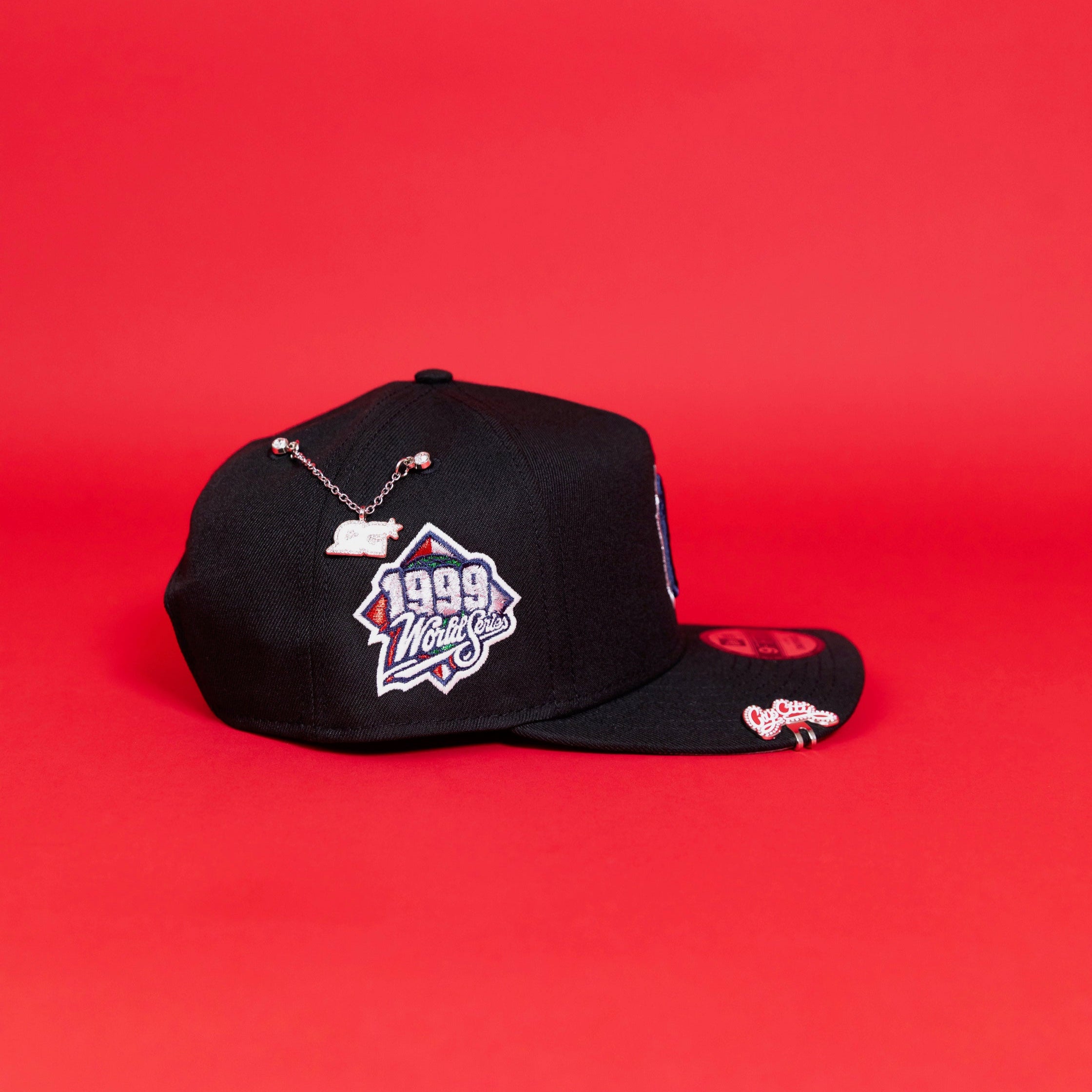 NEW ERA EXCLUSIVE 9FIFTY A-FRAME BLACK NEW YORK YANKEES SNAPBACK W/ 1999 WORLD SERIES SIDE PATCH