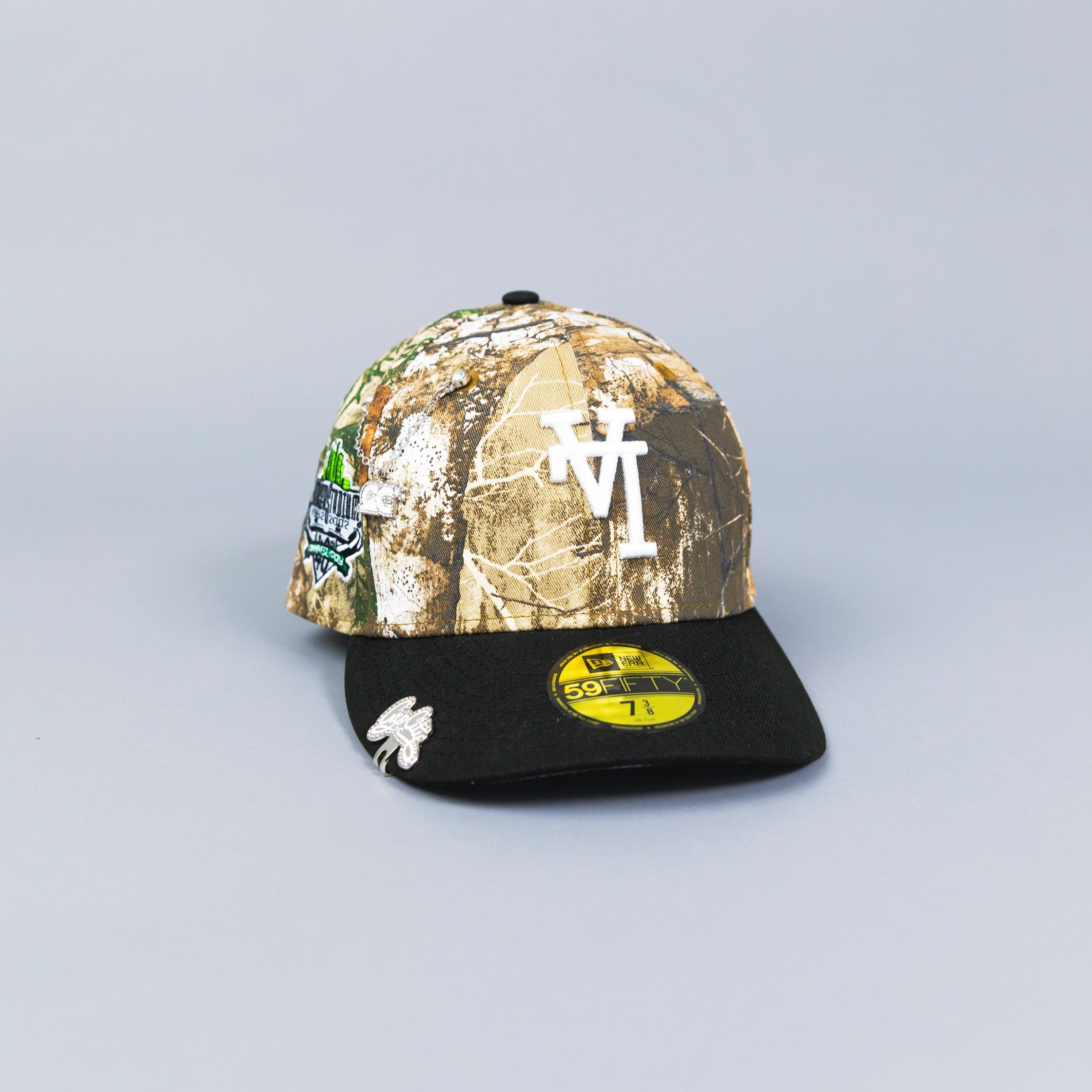 NEW ERA 59FIFTY REALTREE/ BLACK UPSIDE DOWN LOS ANGELES DODGERS W/ 40TH ANNIVERSARY SIDE PATCH