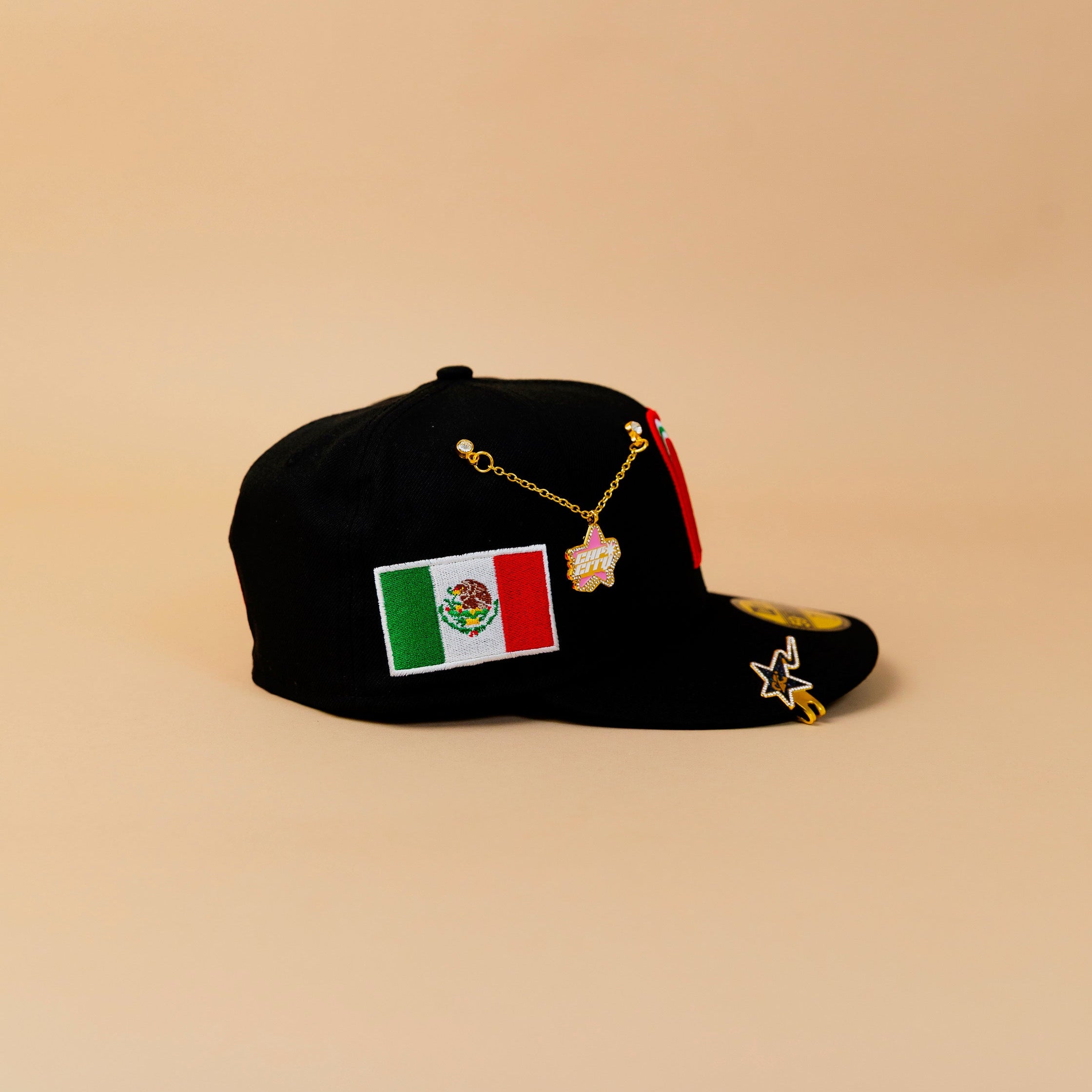 NEW ERA EXCLUSIVE 59FIFTY BLACK MEXICO W/ RED ROSE + MEXICO FLAG SIDE PATCH