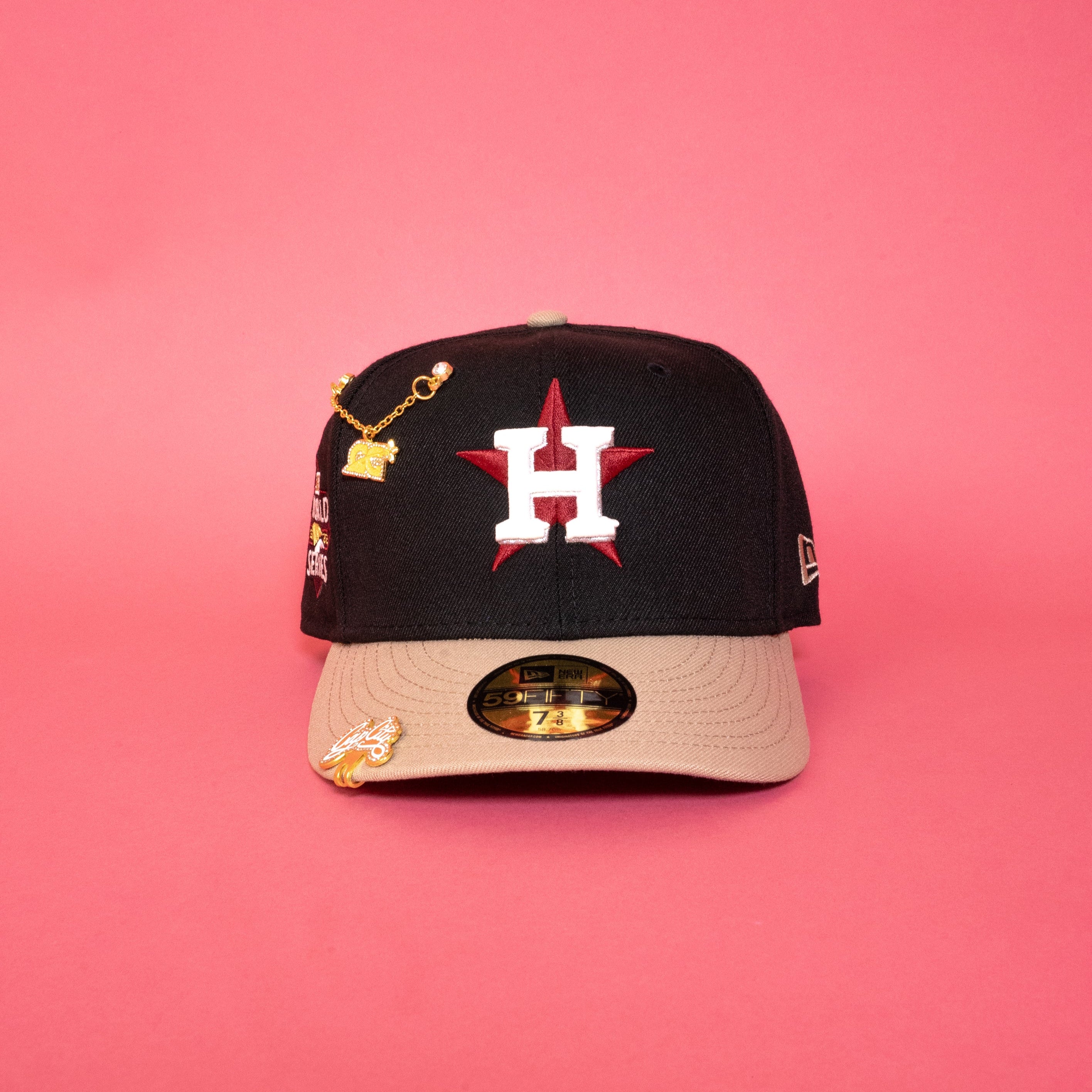 NEW ERA EXCLUSIVE 59FIFTY BLACK / BEIGE HOUSTON ASTROS W/ 2022 WORLD SERIES SIDE PATCH