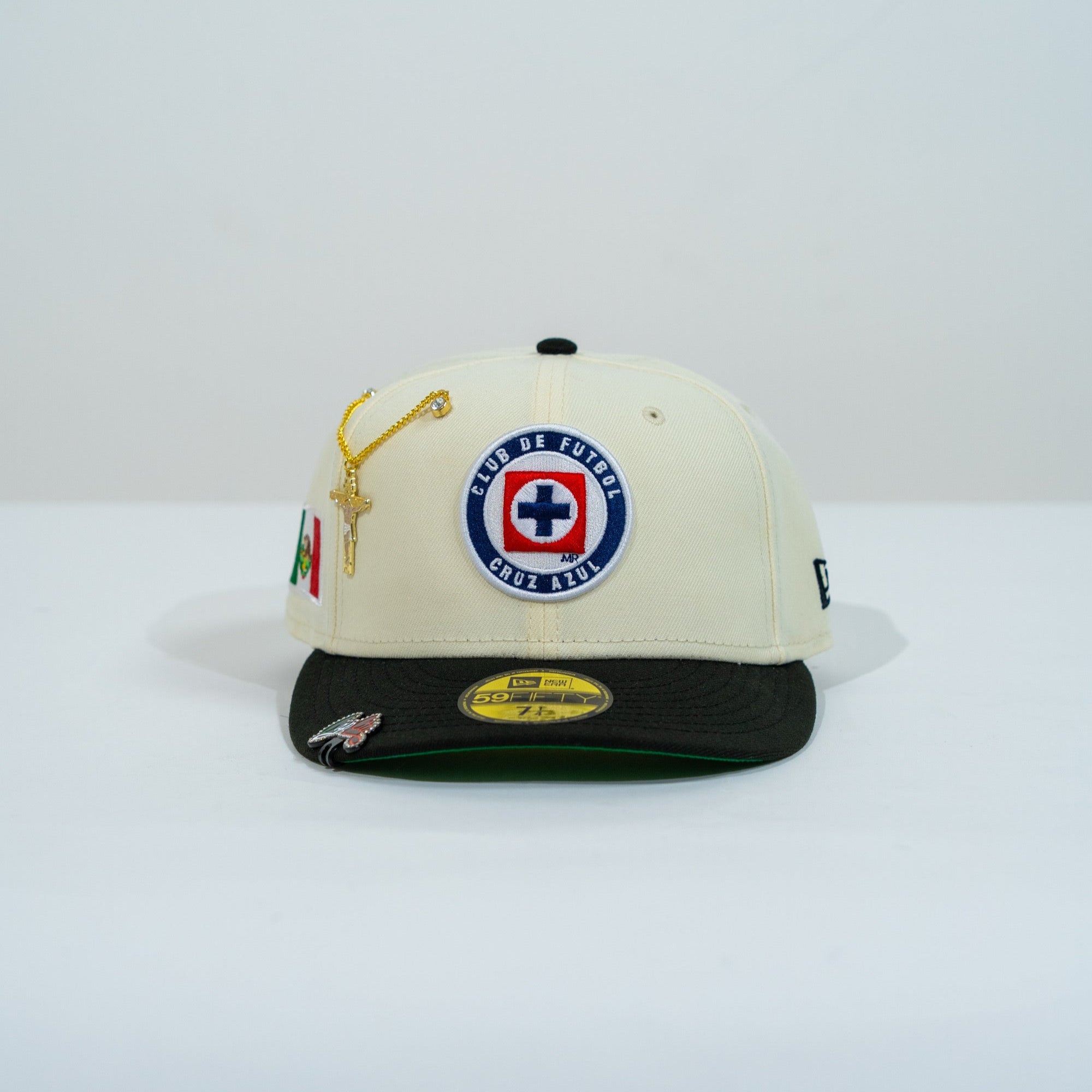 NEW ERA EXCLUSIVE 59FIFTY CHROME/ BLACK "CLUB CRUZ AZUL" W/ MEXICO FLAG SIDE PATCH