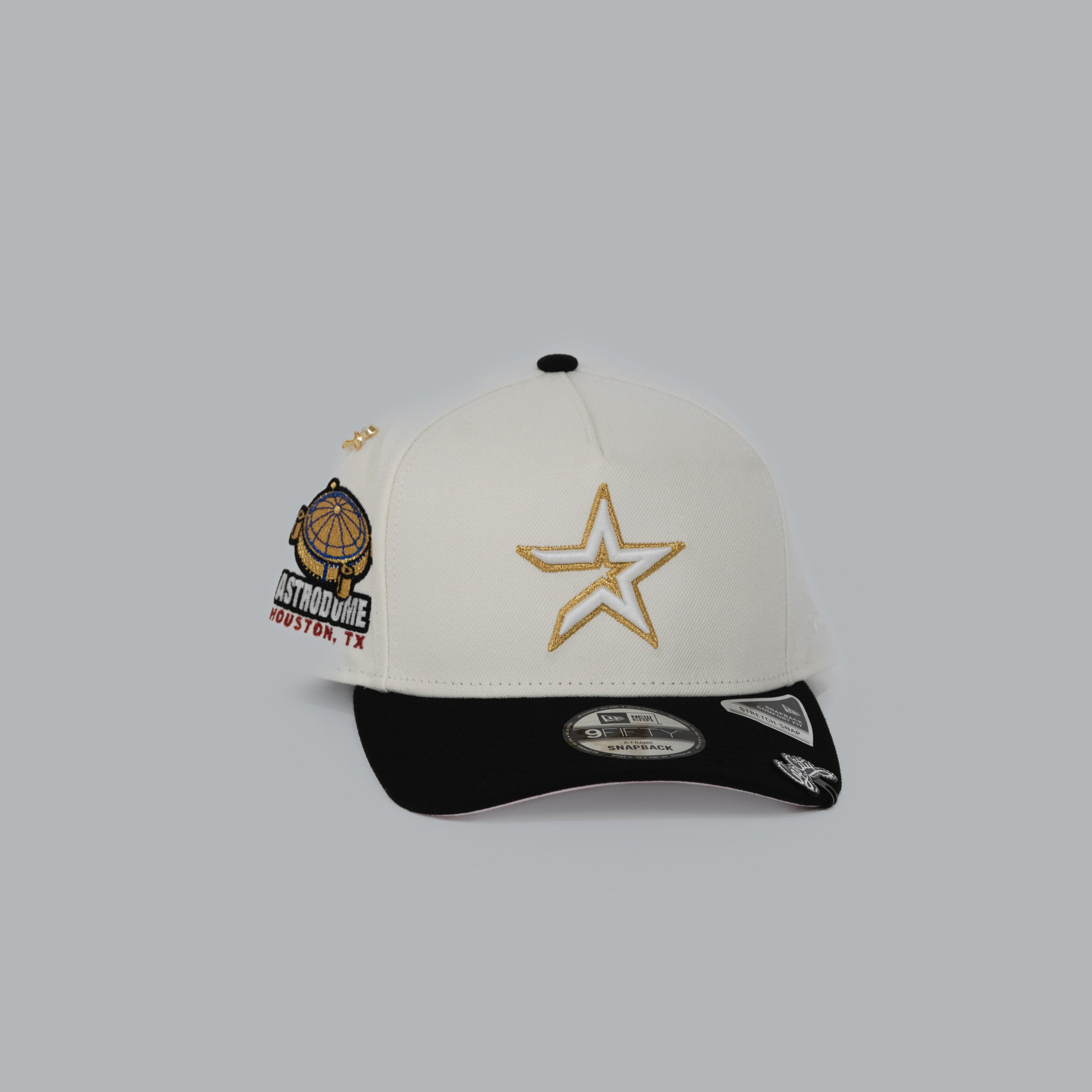 SNAPBACK CAPITÁN RED HOUSTON ASTROS '47 CON PARCHE DE LA SERIE MUNDIAL 2017