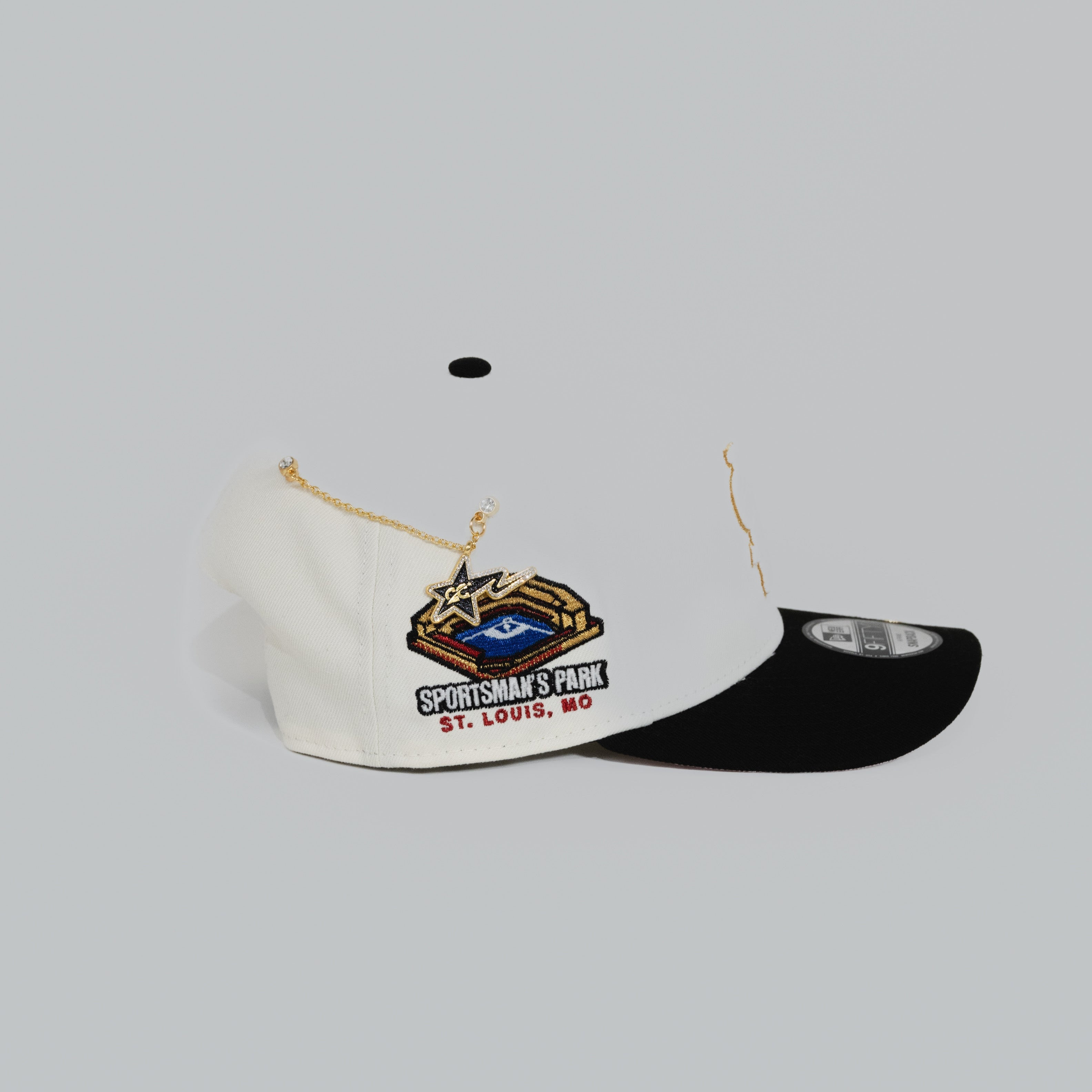 NEW ERA EXCLUSIVE 9FIFTY A-FRAME CHROME/ BLACK ST LOUIS CARDINALS SNAPBACK W/ SPORTSMAN'S PARK SIDE PATCH