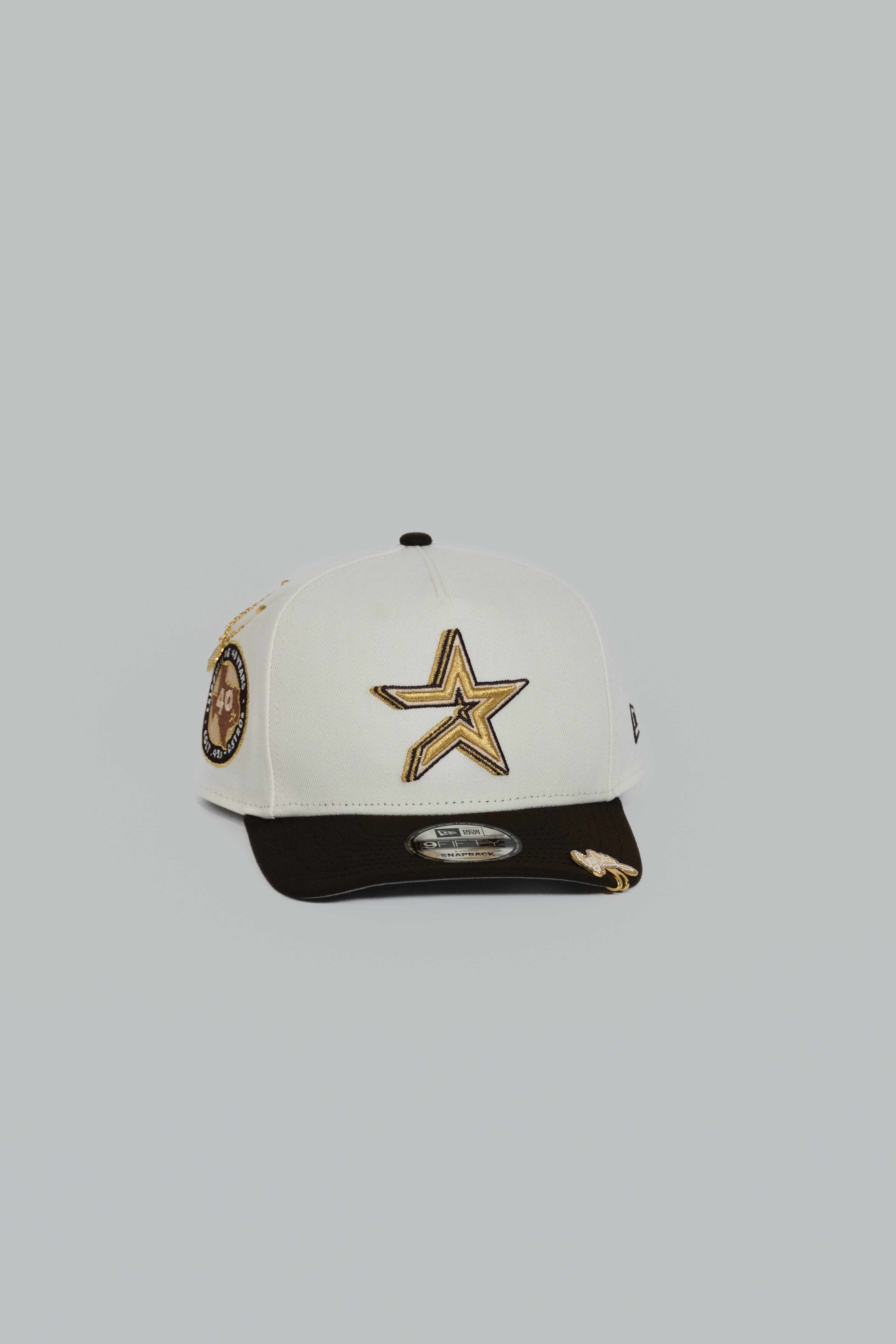 NEW ERA EXCLUSIVE 9FIFTY A-FRAME CHROME/ BLACK HOUSTON ASTROS W/ ASTRODOME SIDE PATCH