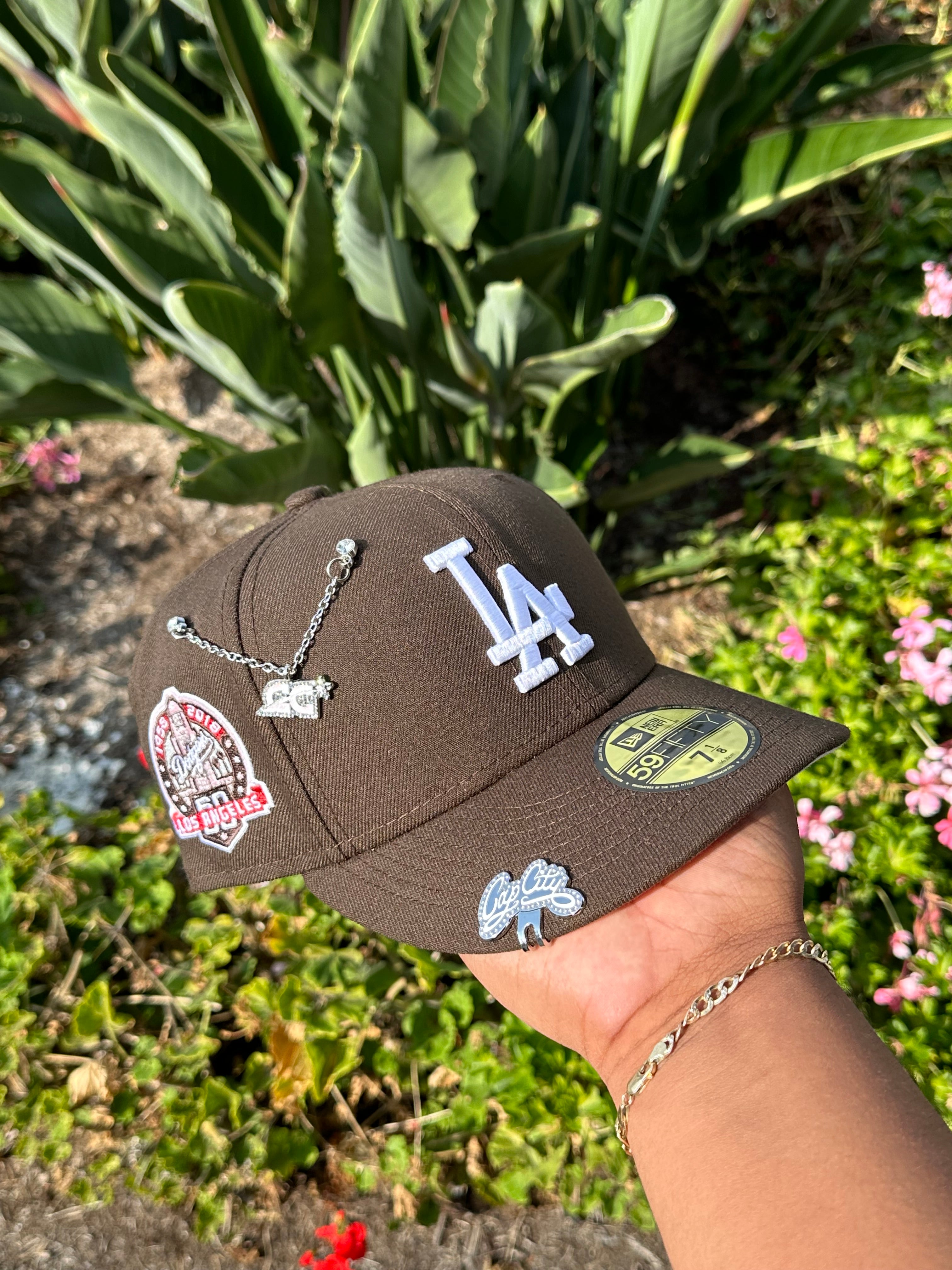 NEW ERA EXCLUSIVE 59FIFTY BROWN LOS ANGELES DODGERS W/ 60TH ANNIVERSARY PATCH