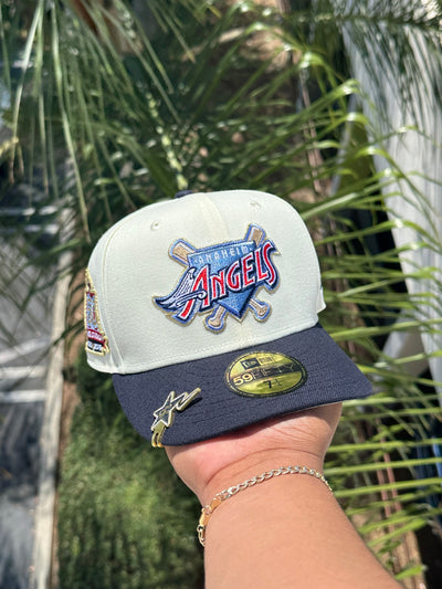 NEW ERA EXCLUSIVE 59FIFTY CHROME WHITE/NAVY ANAHEIM ANGELS W/ 50TH ANNIVERSARY ANGEL STADIUM PATCH (GREY UV)