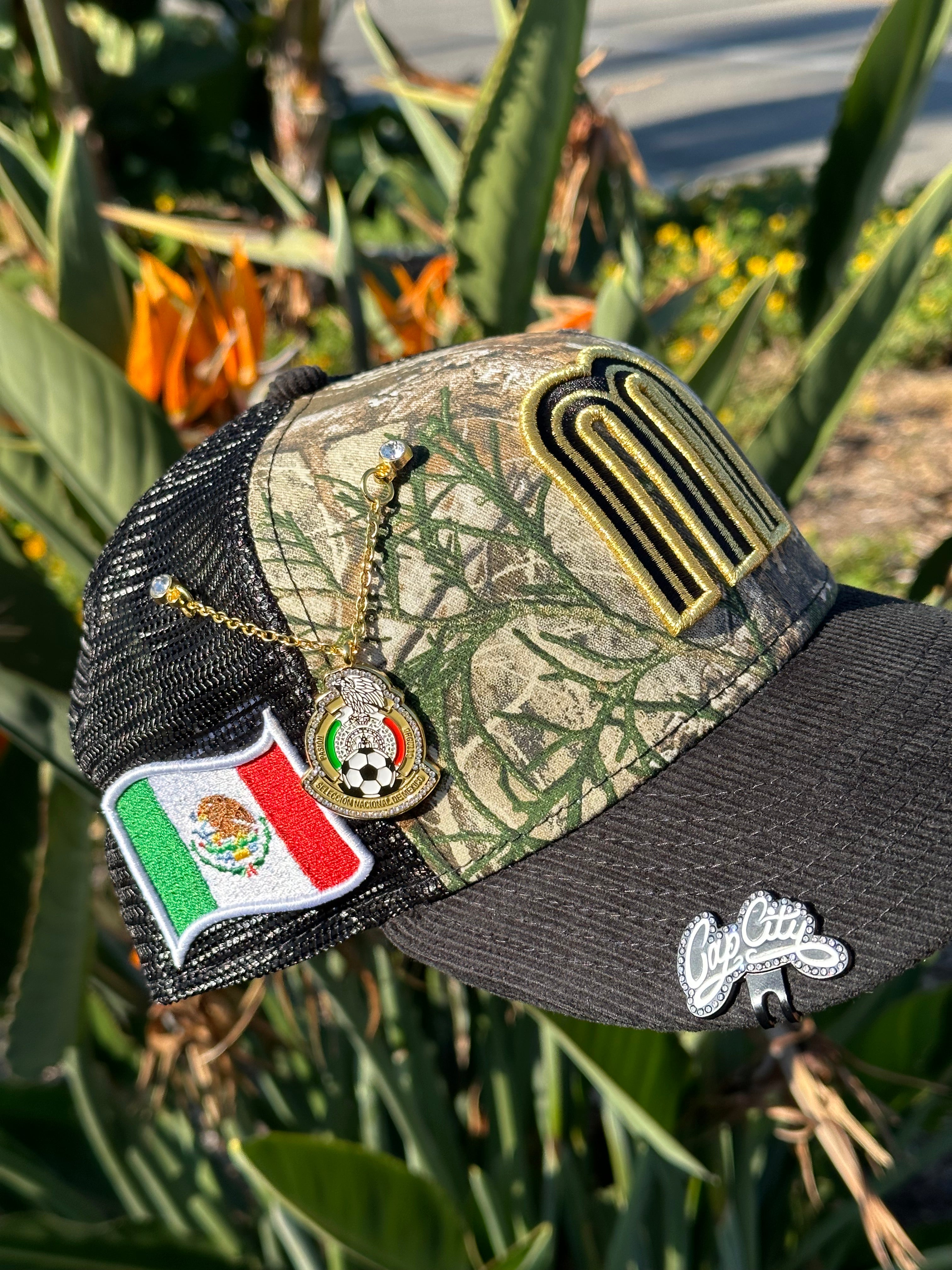 NEW ERA EXCLUSIVE 59FIFTY REALTREE/CORDUROY MEXICO MESHBACK W/ MEXICO FLAG PATCH