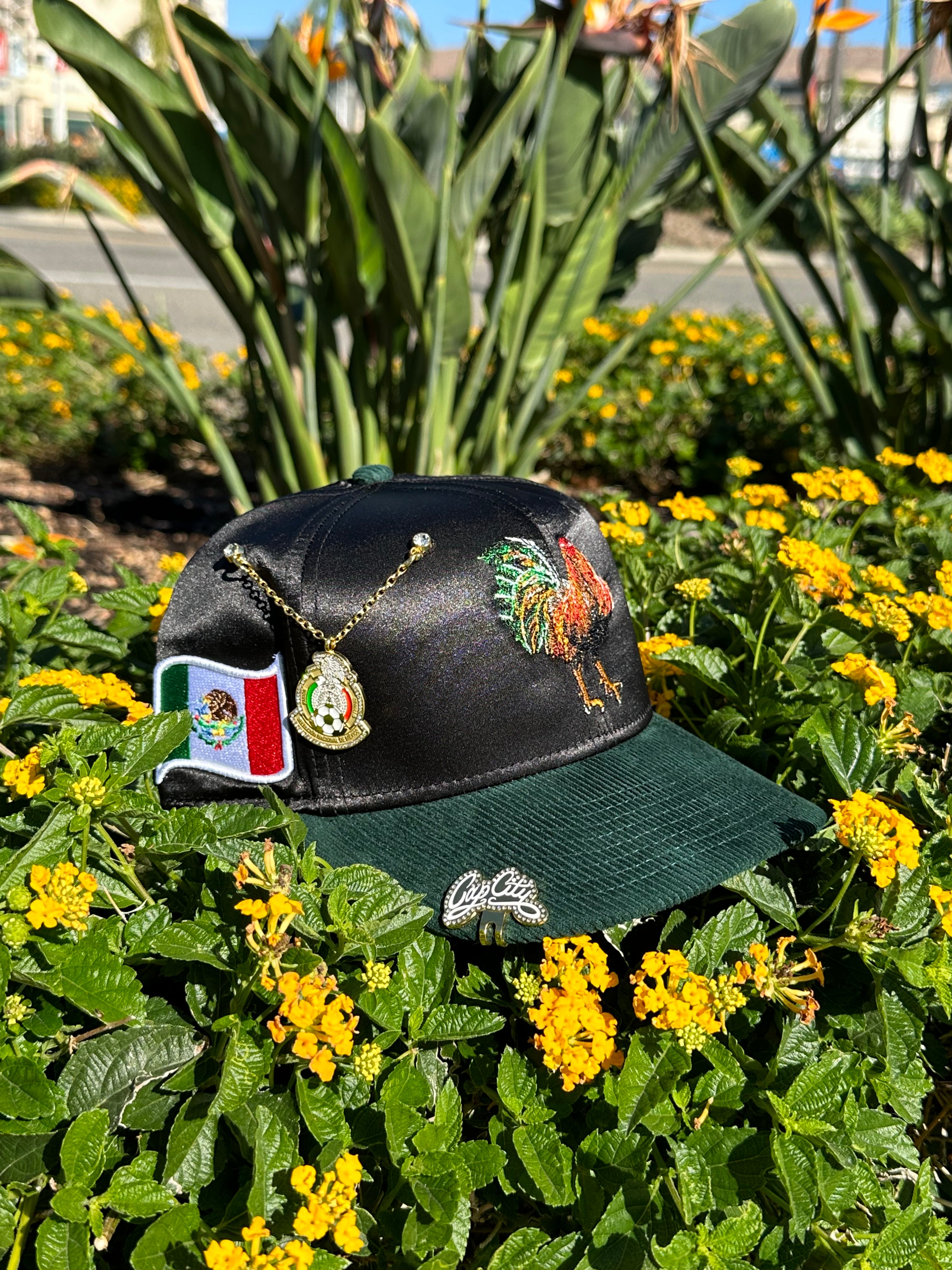 NEW ERA EXCLUSIVE 59FIFTY BLACK SATIN/GREEN CORDUROY MEXICO "EL GALLO" W/ MEXICO FLAG PATCH