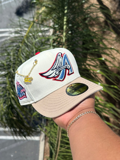 NEW ERA EXCLUSIVE 59FIFTY CHROME WHITE/KHAKI ANAHEIM ANGELS W/ 40TH ANNIVERSARY SIDE PATCH (SKY BLUE UV)