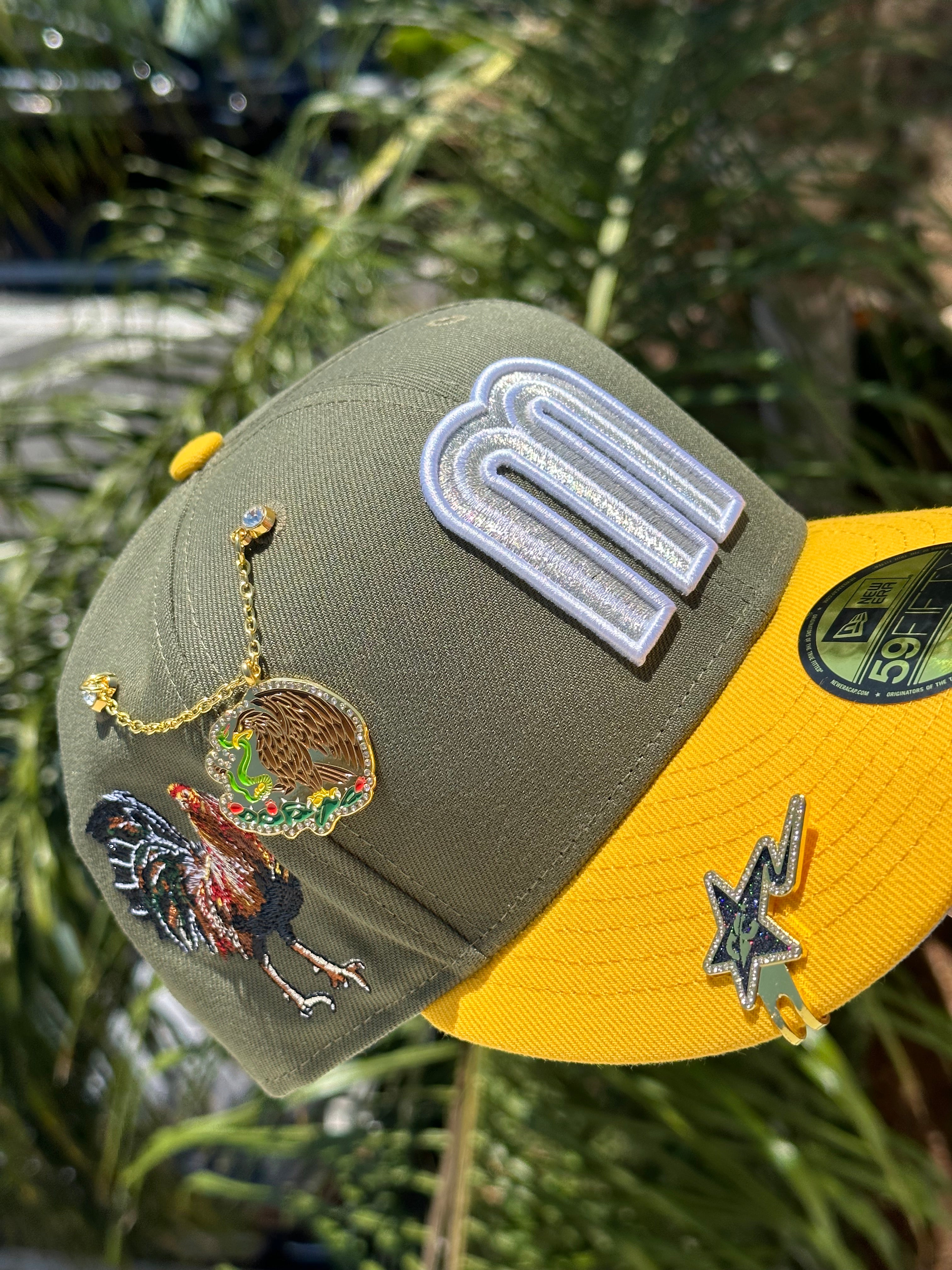 NEW ERA EXCLUSIVE 59FIFTY OLIVE/YELLOW MEXICO TWO TONE W/ "EL GALLO" SIDE PATCH