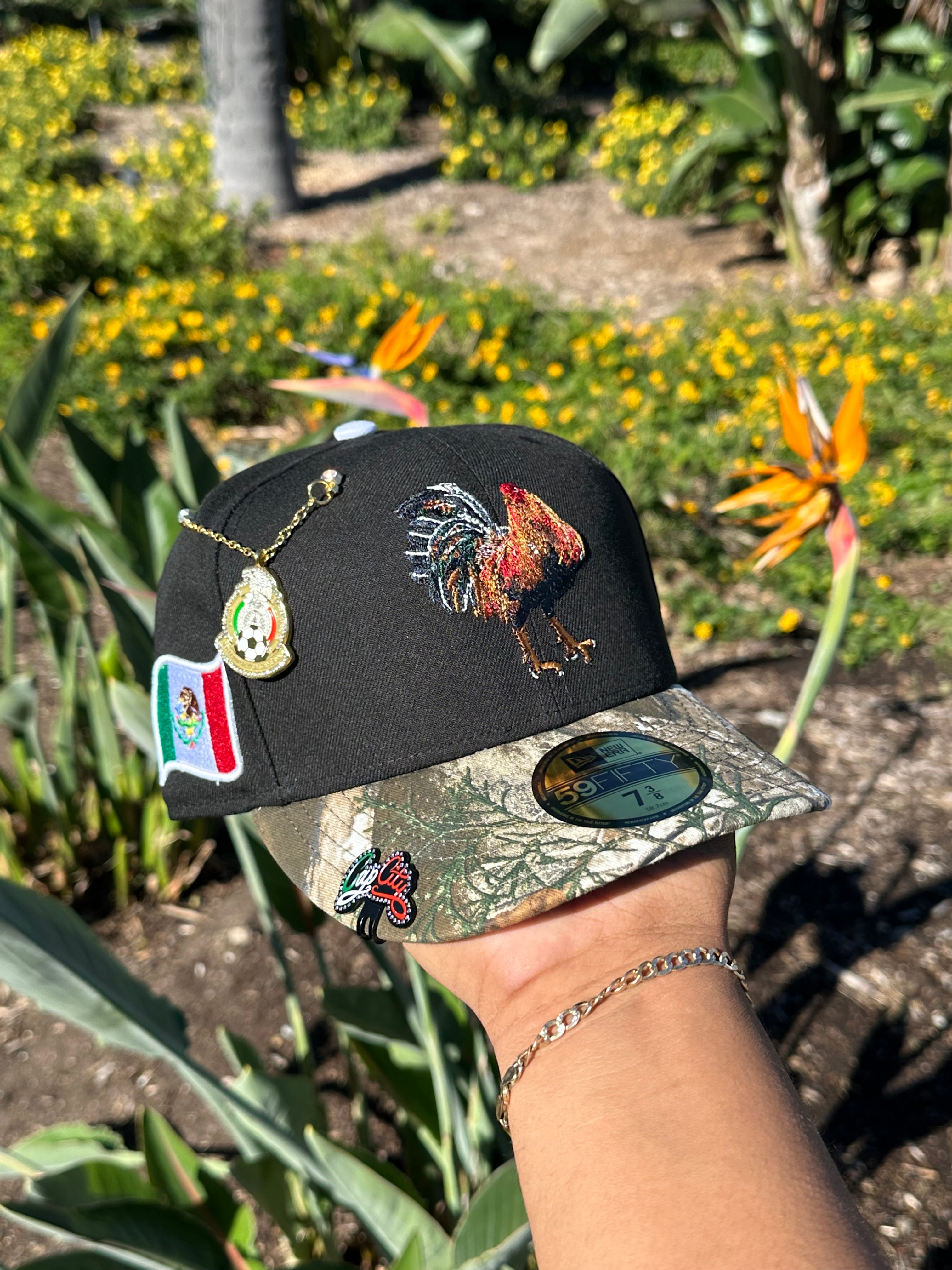 NEW ERA EXCLUSIVE 59FIFTY BLACK/REALTREE MEXICO "EL GALLO" W/ MEXICO FLAG PATCH