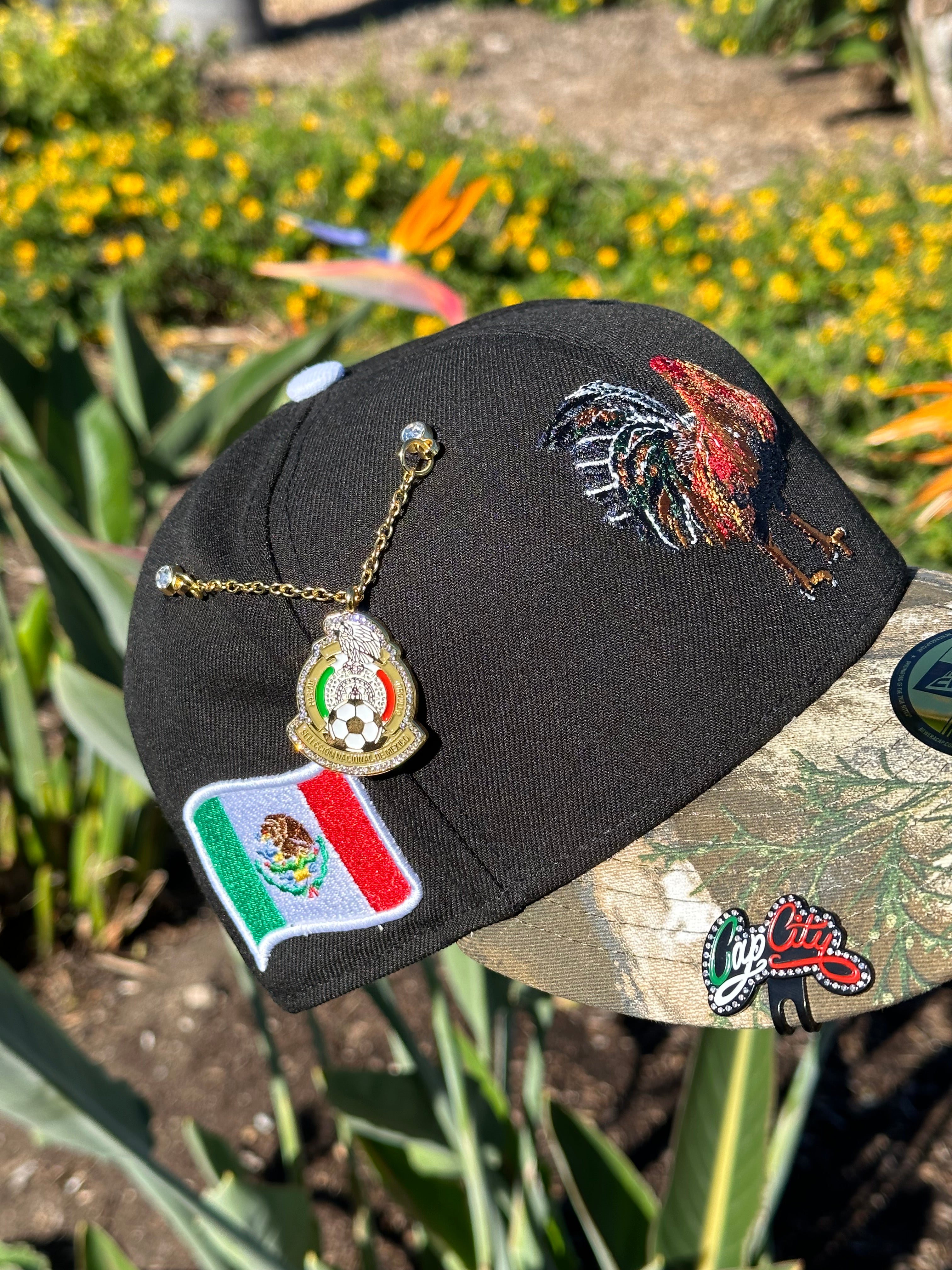 NEW ERA EXCLUSIVE 59FIFTY BLACK/REALTREE MEXICO "EL GALLO" W/ MEXICO FLAG PATCH