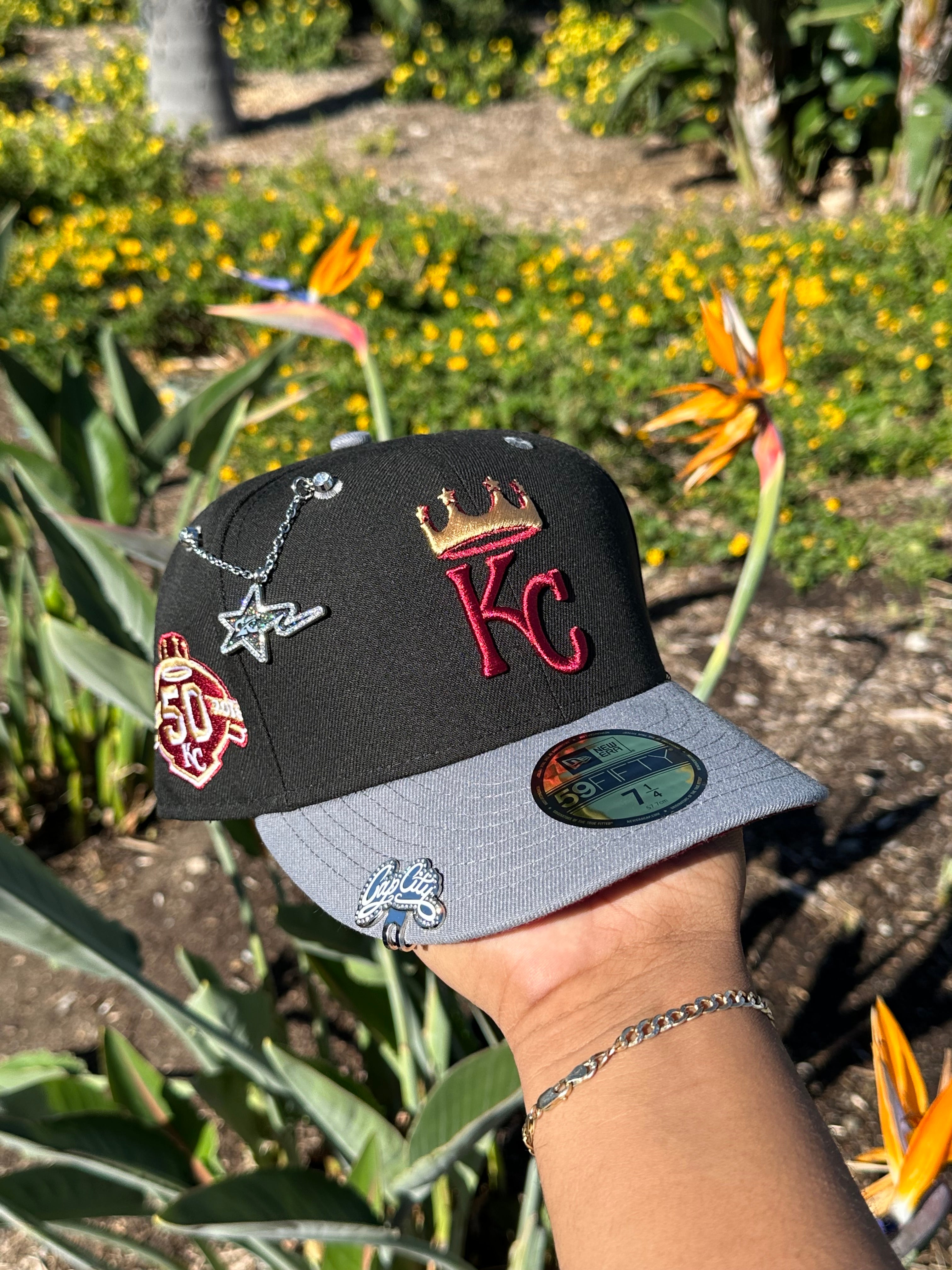 NEW ERA EXCLUSIVE 59FIFTY BLACK/GREY KANSAS CITY ROYALS W/ 50TH ANNIVERSARY SIDE PATCH