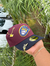 NEW ERA EXCLUSIVE 59FIFTY BURGUNDY/NAVY CHARROS DE JALISCO 2TONE (OLIVE UV)
