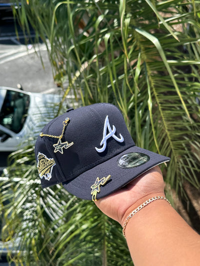 NEW ERA EXCLUSIVE 9FIFTY NAVY ATLANTA BRAVES SNAPBACK W/ 1995 WORLD SERIES PATCH (GREY UV) VERY LIMITED