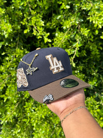 NEW ERA EXCLUSIVE 9FIFTY NAVY/WALNUT LOS ANGELES DODGERS SNAPBACK W/ 75TH WORLD SERIES PATCH (LIGHT BROWN UV)