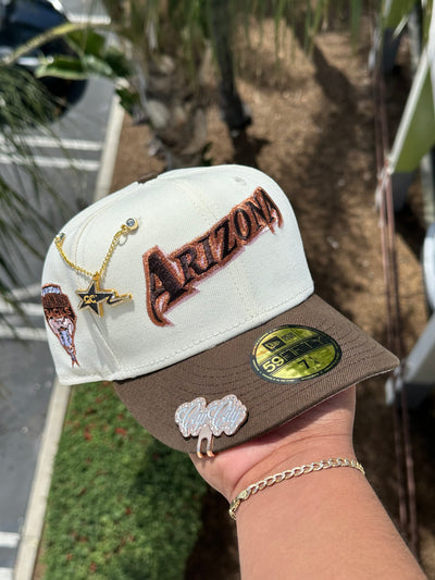 NEW ERA EXCLUSIVE 59FIFTY CHROME WHITE/WALNUT ARIZONA DIAMONDBACKS W/ AZ DIAMONDBACKS PATCH (PINK UV)