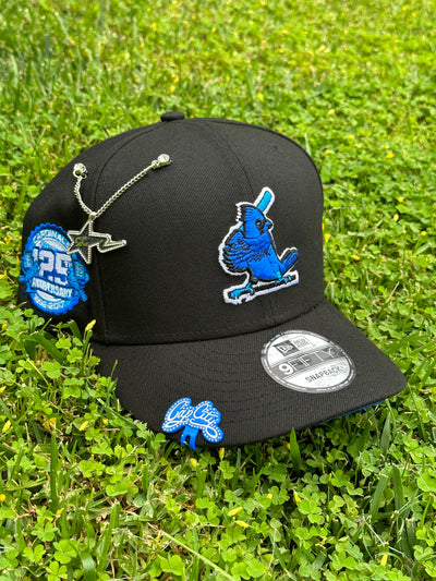 NEW ERA EXCLUSIVE 9FIFTY BLACK ST LOUIS CARDINALS SNAPBACK W/ 125TH ANNIVERSARY PATCH (BLUE UV)