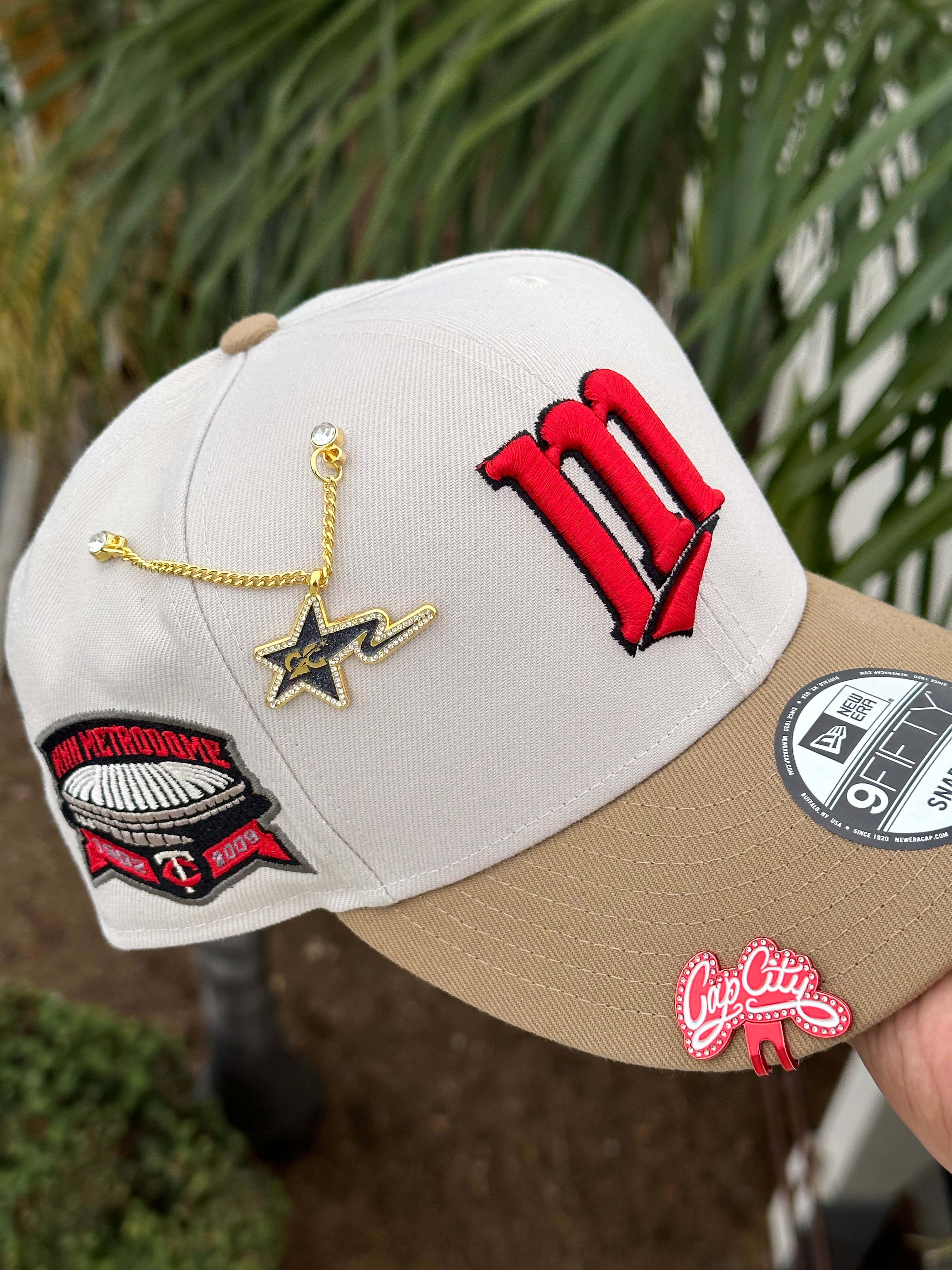 NEW ERA EXCLUSIVE 9FIFTY LIGHT GREY/KHAKI MINNESOTA TWINS SNAPBACK W/ 1982 HHH METRODOME PATCH