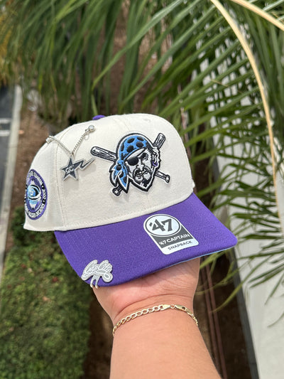 NEW* WHITE/PURPLE PITTSBURGH PIRATES '47 CAPTAIN SNAPBACK W/ THREE RIVERS STADIUM PATCH (SKY BLUE UV)
