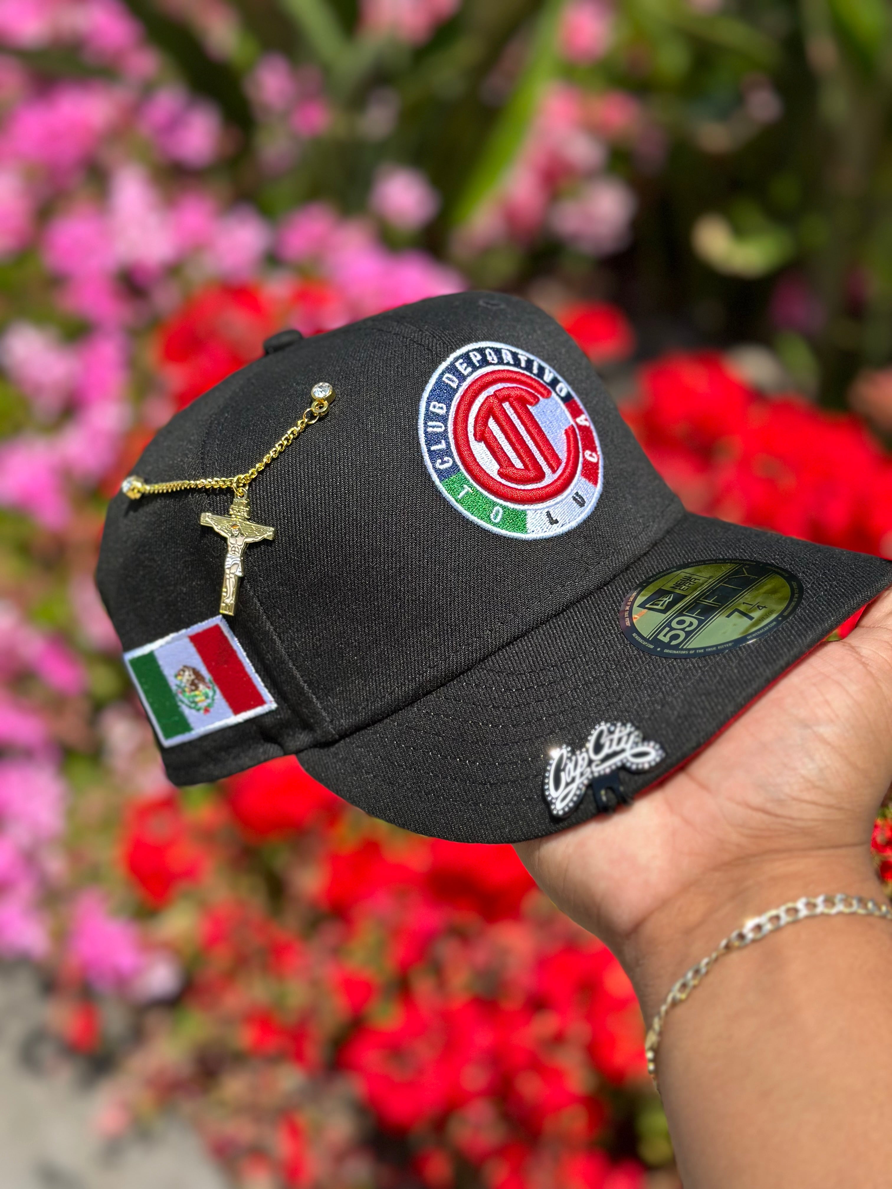 NEW ERA EXCLUSIVE 59FIFTY BLACK "CLUB DEPORTIVO TOLUCA" W/ MEXICO FLAG SIDE PATCH